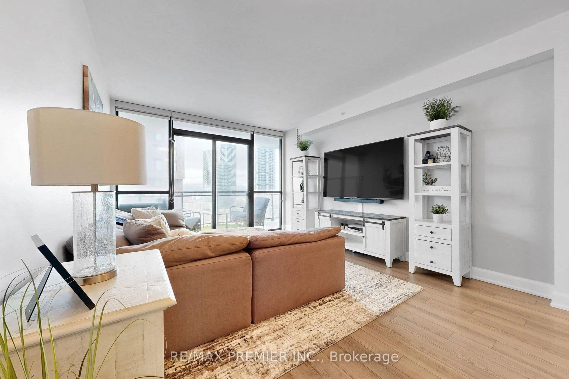 Photo 21 of Unit 1807, 2910 Highway 7, Vaughan, Concord — HOMEH