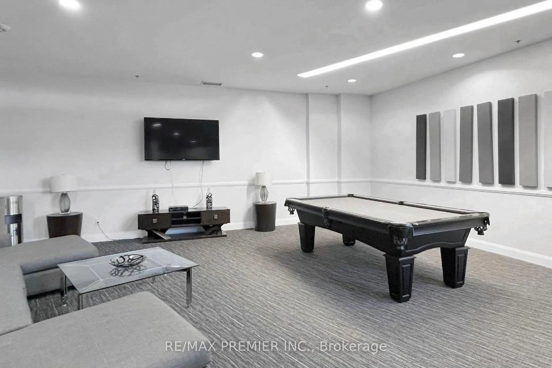 Photo 47 of Unit 1807, 2910 Highway 7, Vaughan, Concord — HOMEH