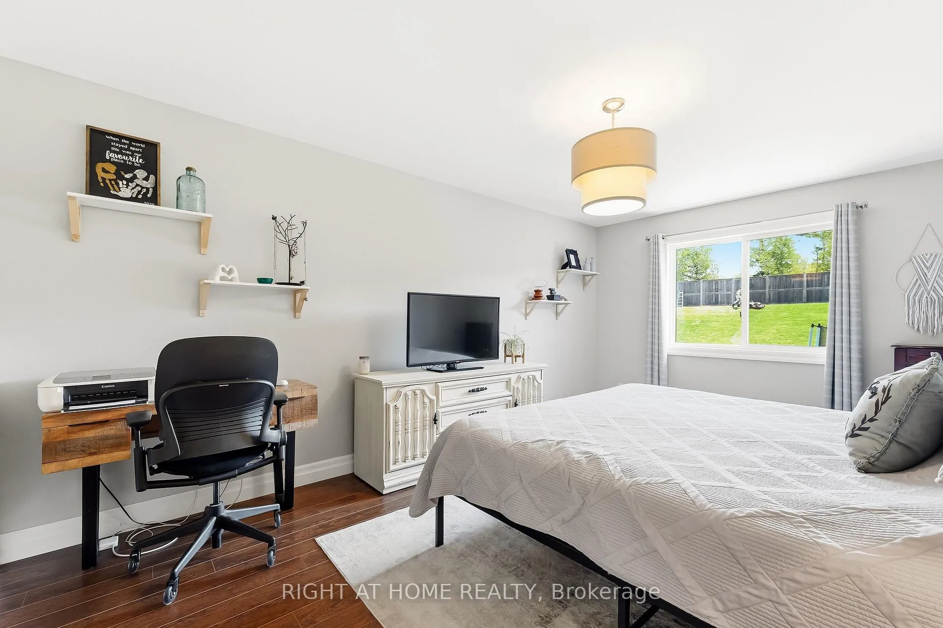 Photo 17 of 61 Aspen Drive, Quinte West, Murray Ward — HOMEH