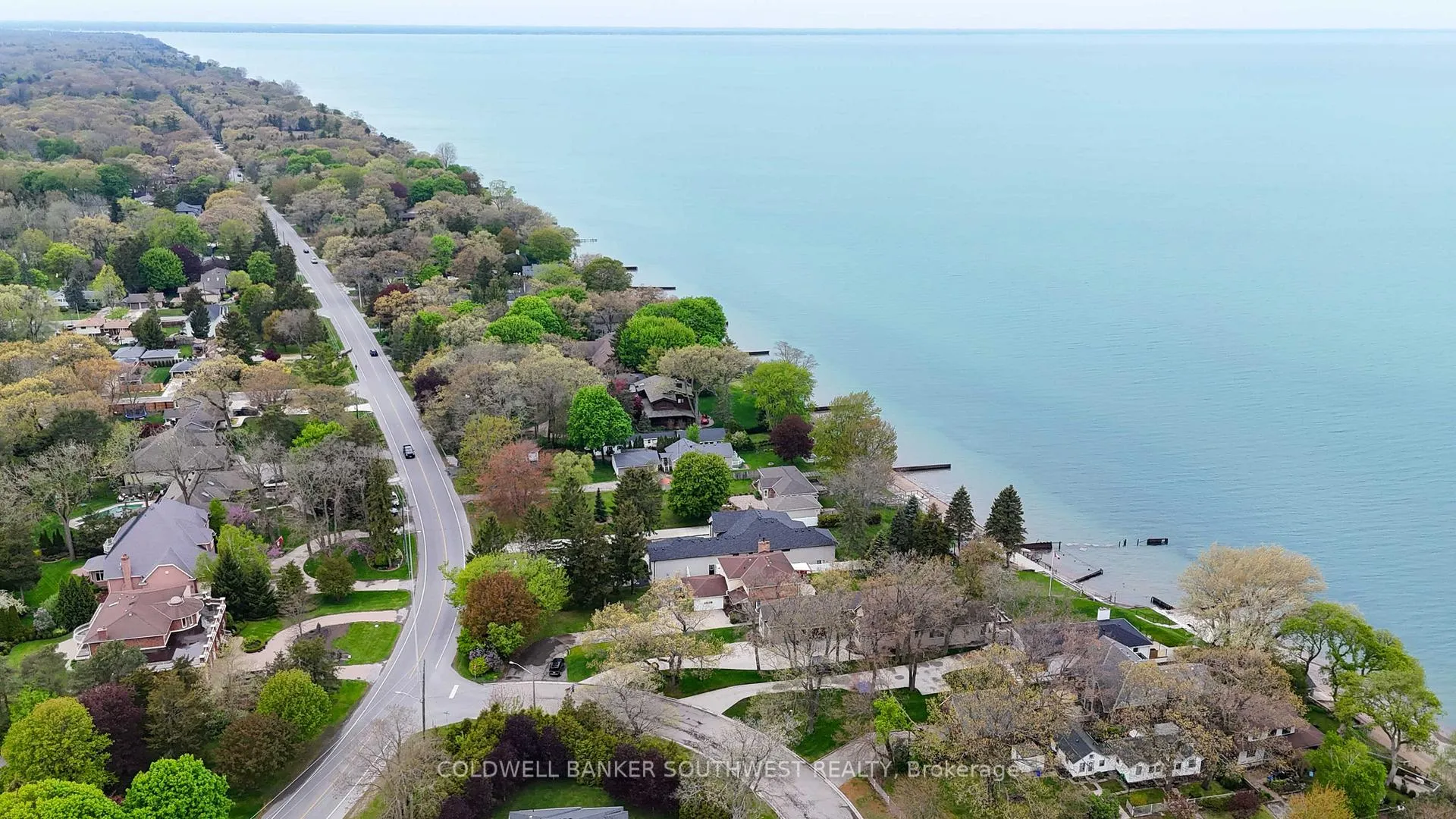 Photo 47 of 2088 Lakeshore Road, Sarnia — HOMEH