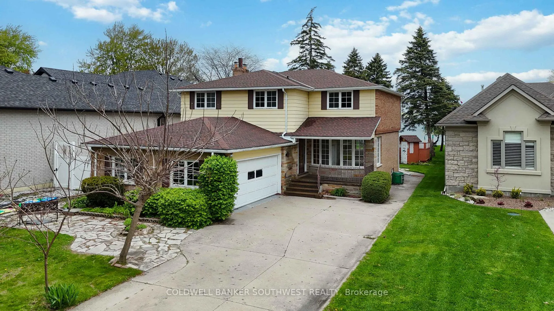 Photo 49 of 2088 Lakeshore Road, Sarnia — HOMEH