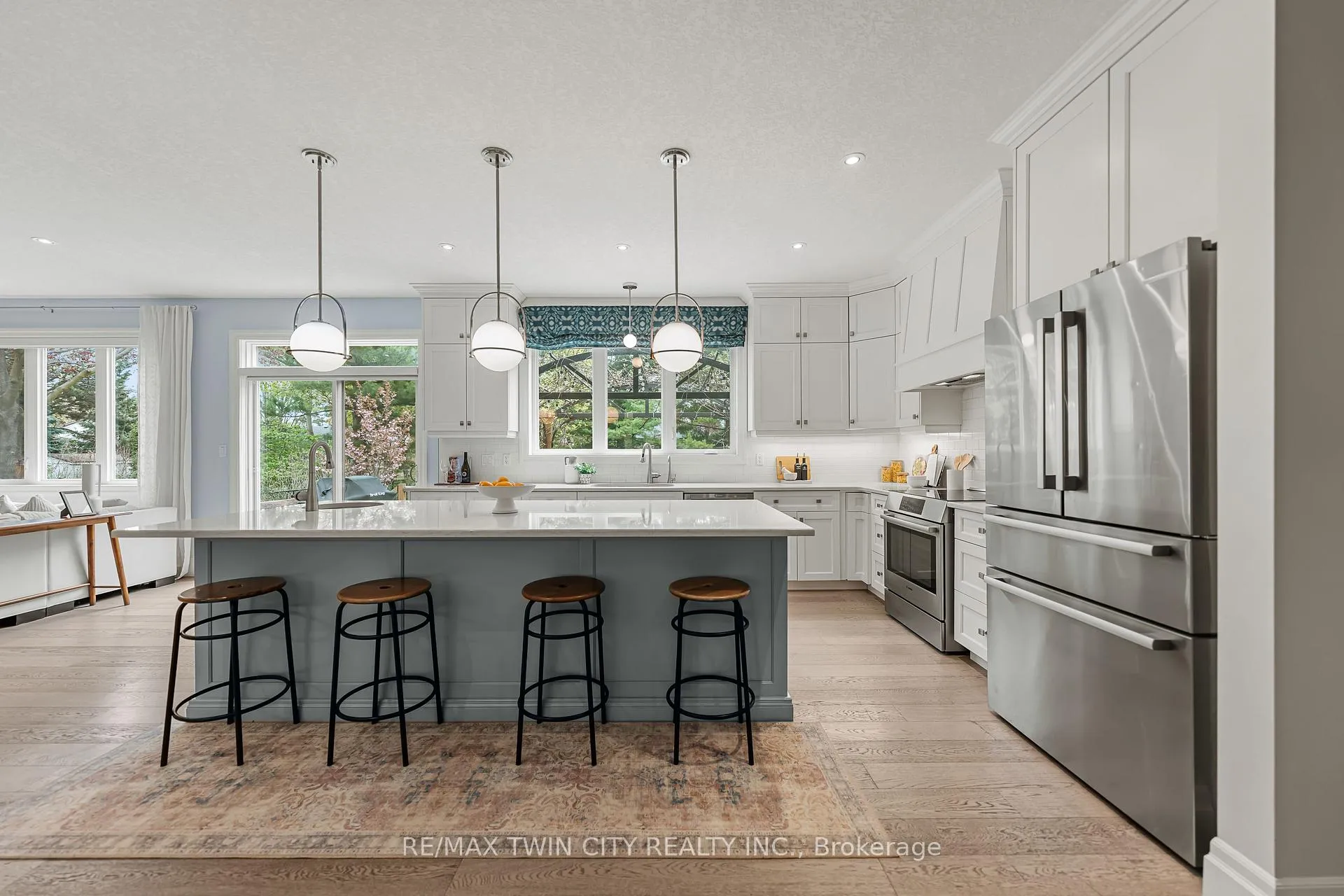 Photo 22 of 303 Castlefield Avenue, Waterloo — HOMEH