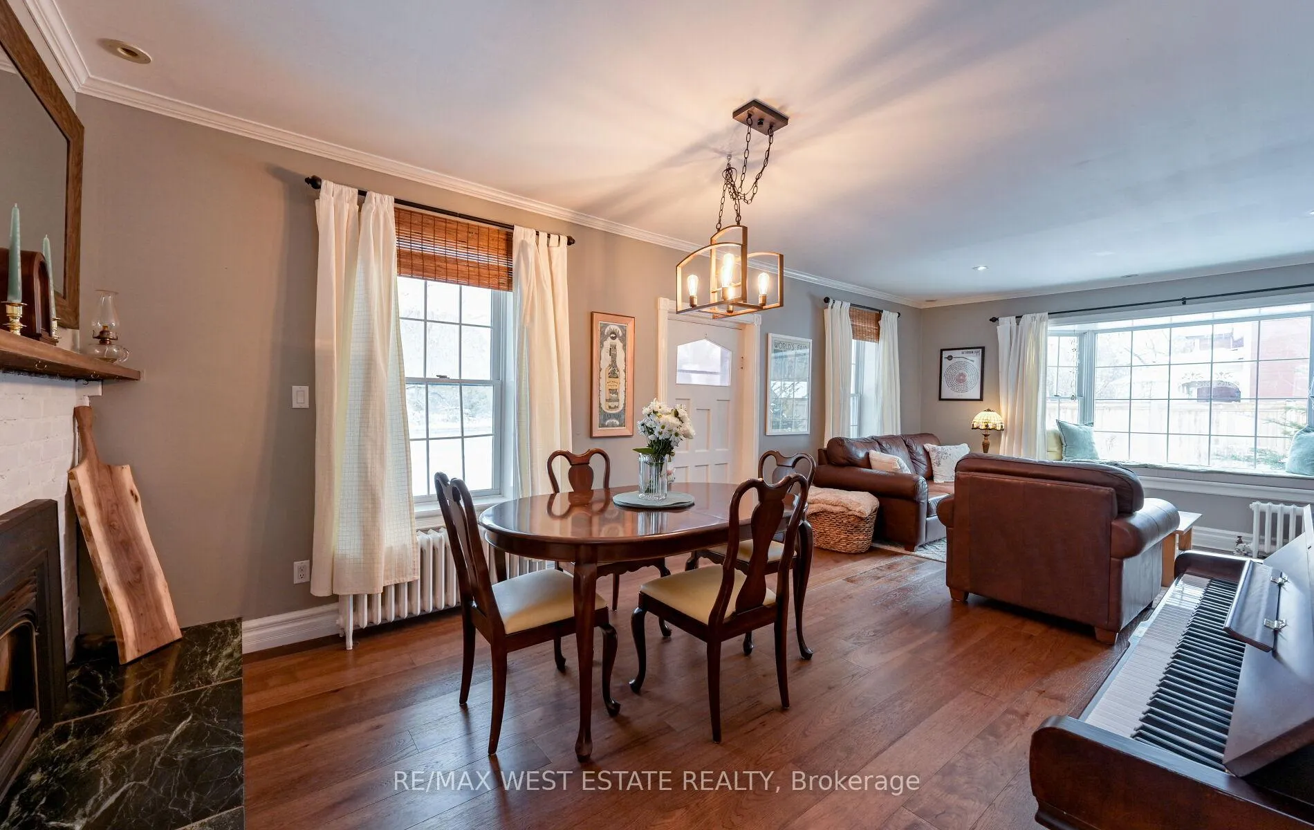 Photo 9 of 122 King Street E, Caledon, Bolton East — HOMEH
