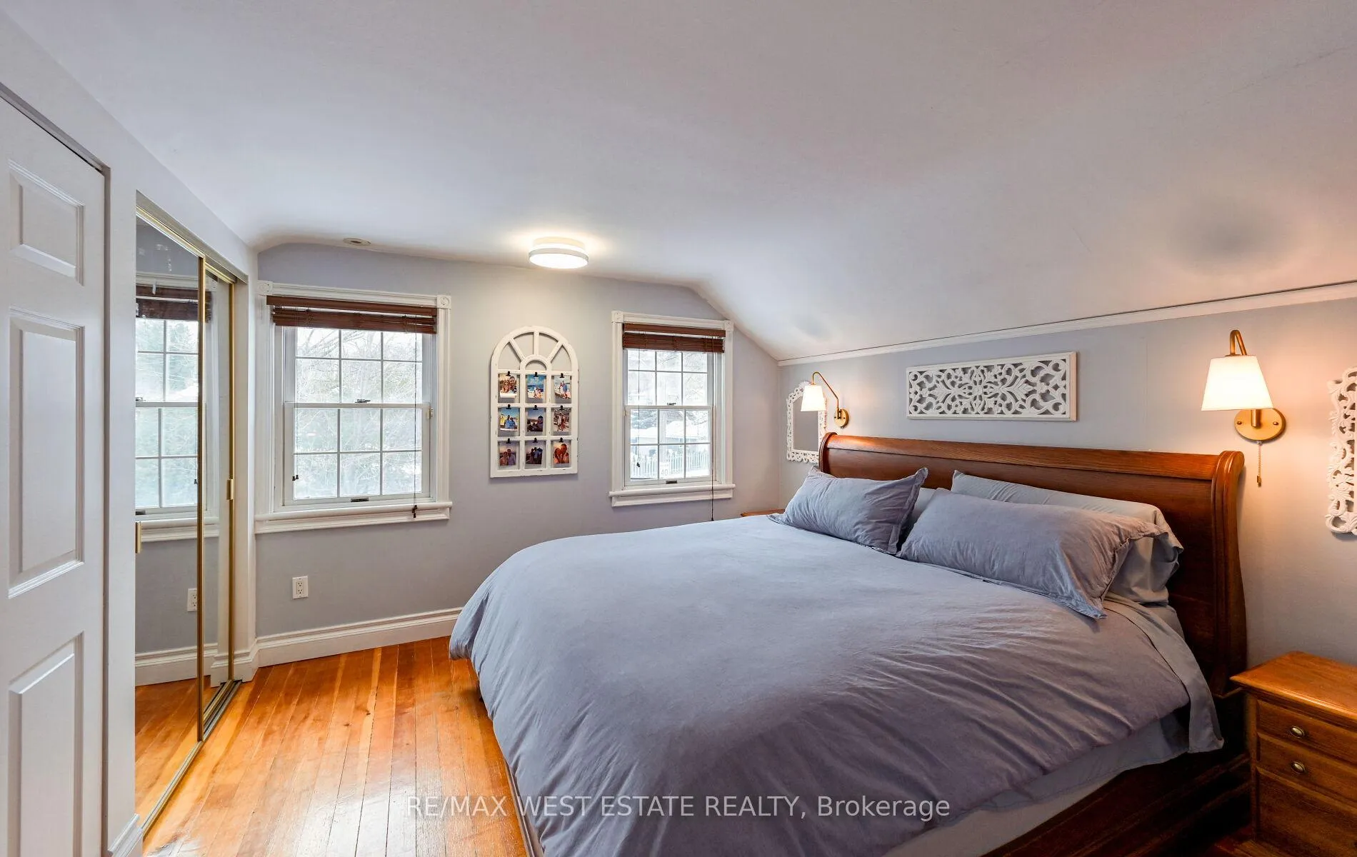 Photo 26 of 122 King Street E, Caledon, Bolton East — HOMEH