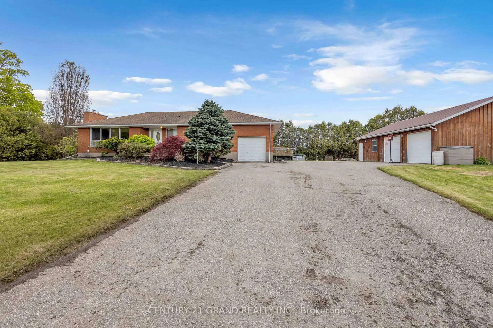 Front of 348 Windham Road 12