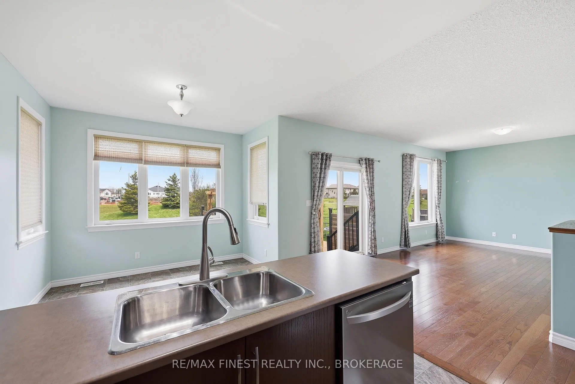 Photo 27 of 129 Blakely Street, Loyalist, Amherstview — HOMEH