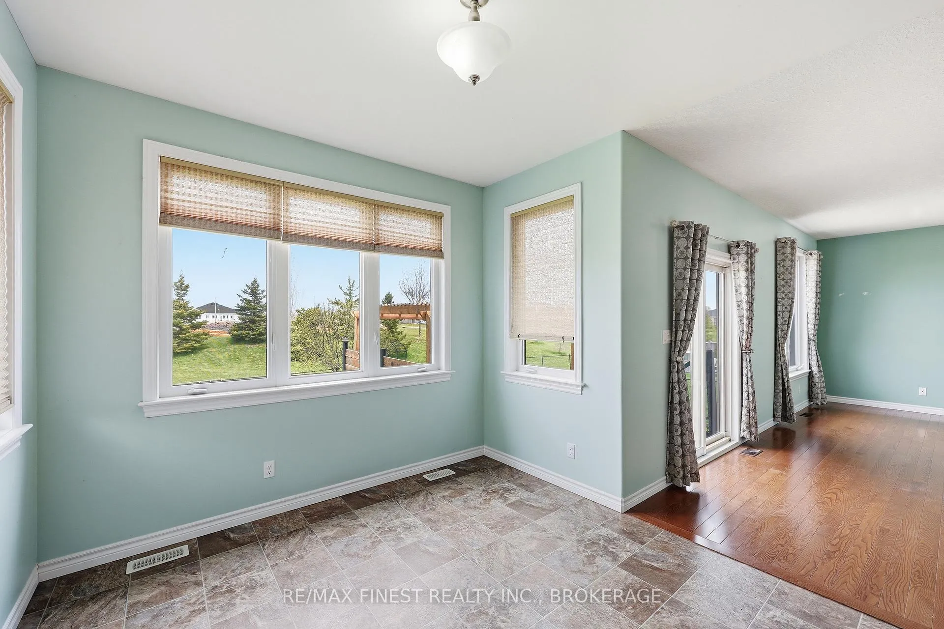 Photo 28 of 129 Blakely Street, Loyalist, Amherstview — HOMEH