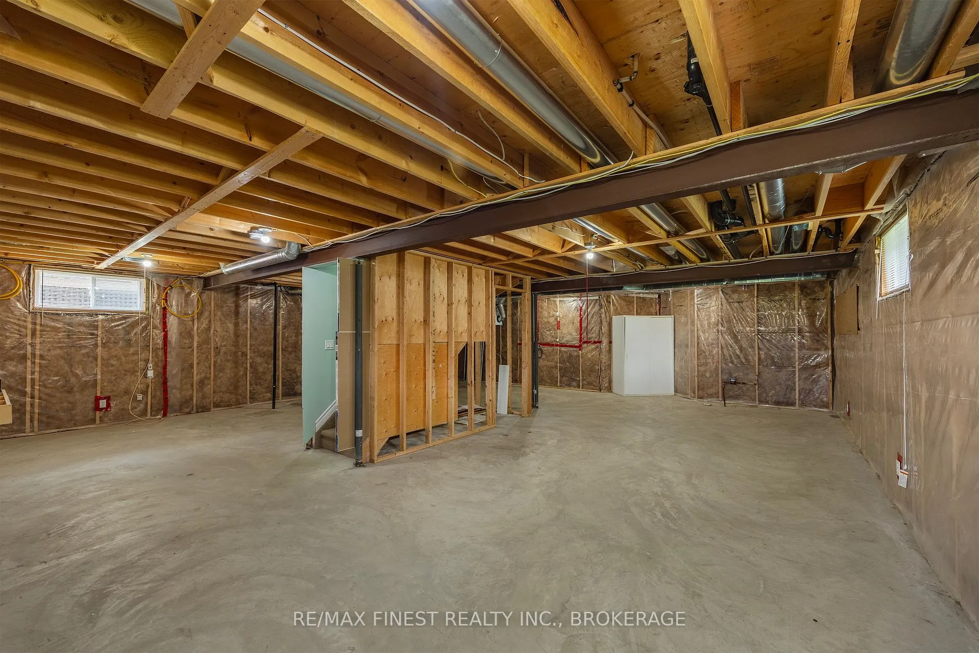 Photo 36 of 129 Blakely Street, Loyalist, Amherstview — HOMEH