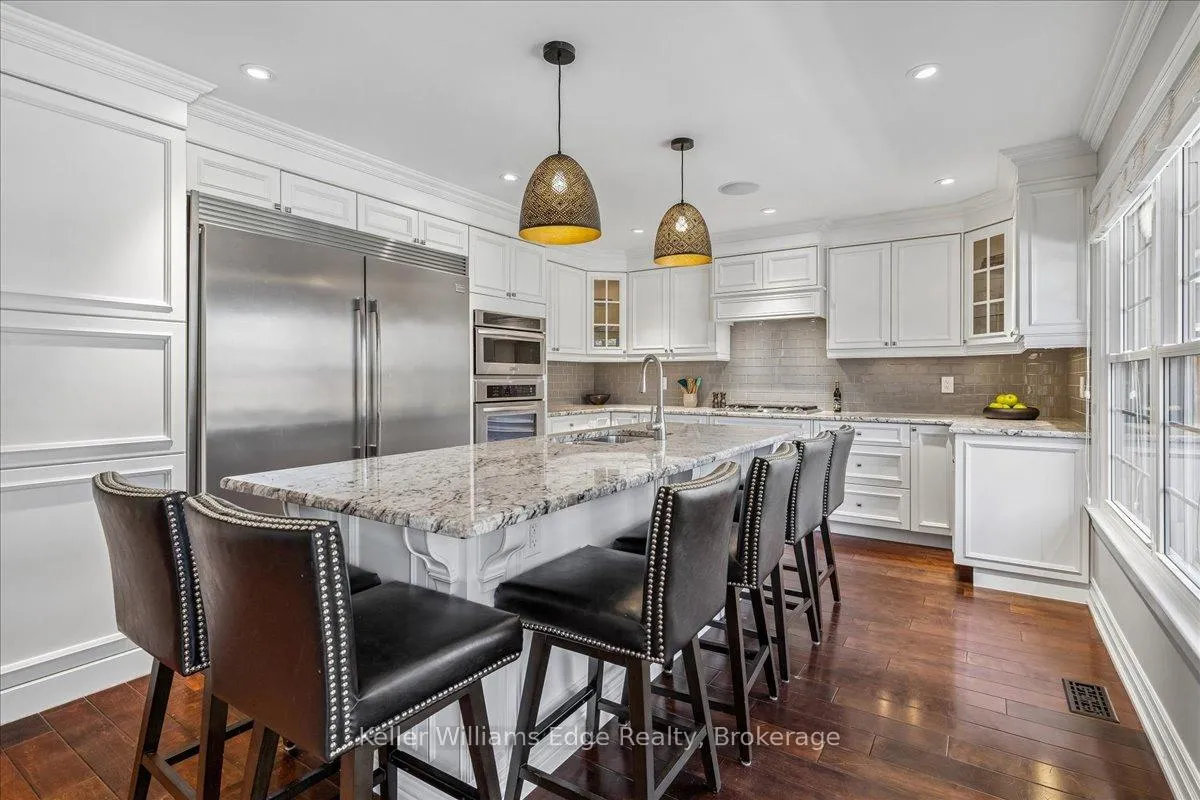 Photo 15 of 249 Camelot Drive, Burlington, Shoreacres — HOMEH