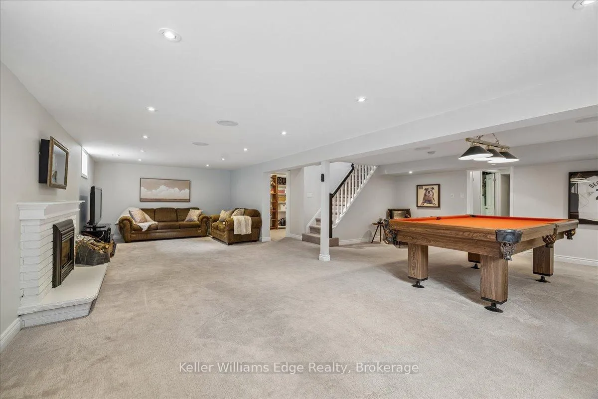 Photo 31 of 249 Camelot Drive, Burlington, Shoreacres — HOMEH