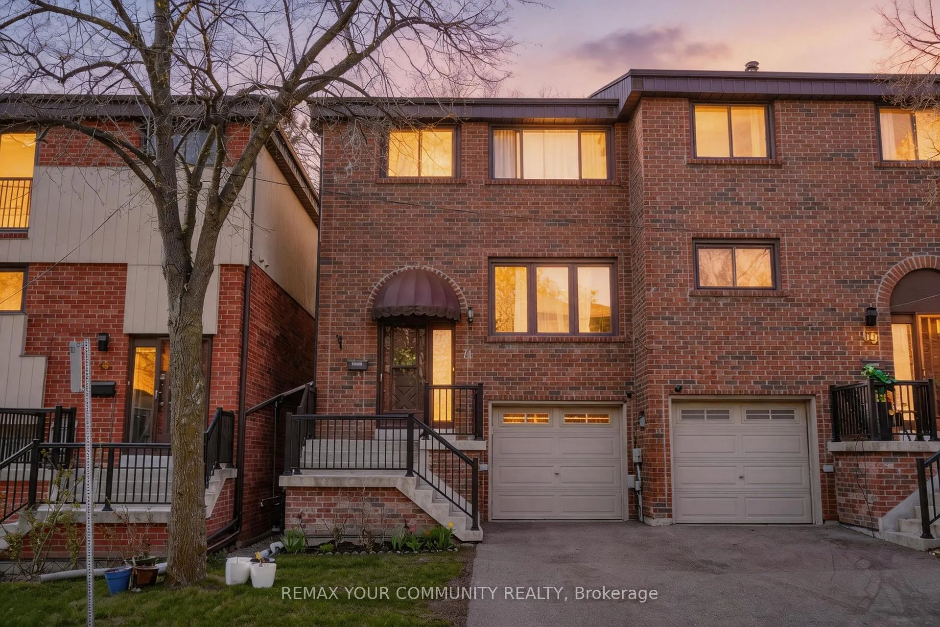 Photo 1 of 71 Maple Branch Path, Etobicoke, Kingsview Village-The Westway — HOMEH