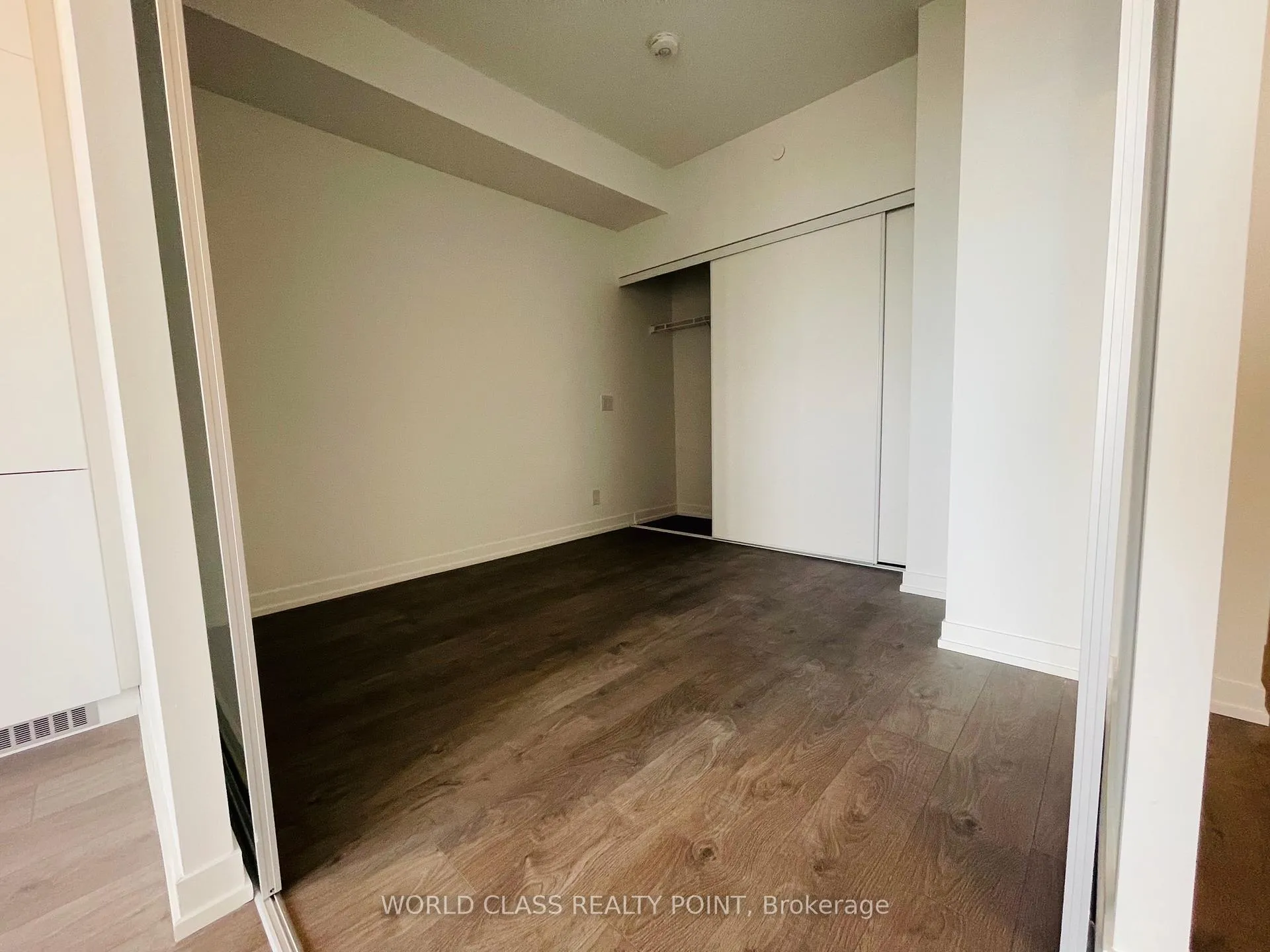 Photo 7 of Unit 720, 270 Dufferin Street, Toronto, South Parkdale — HOMEH