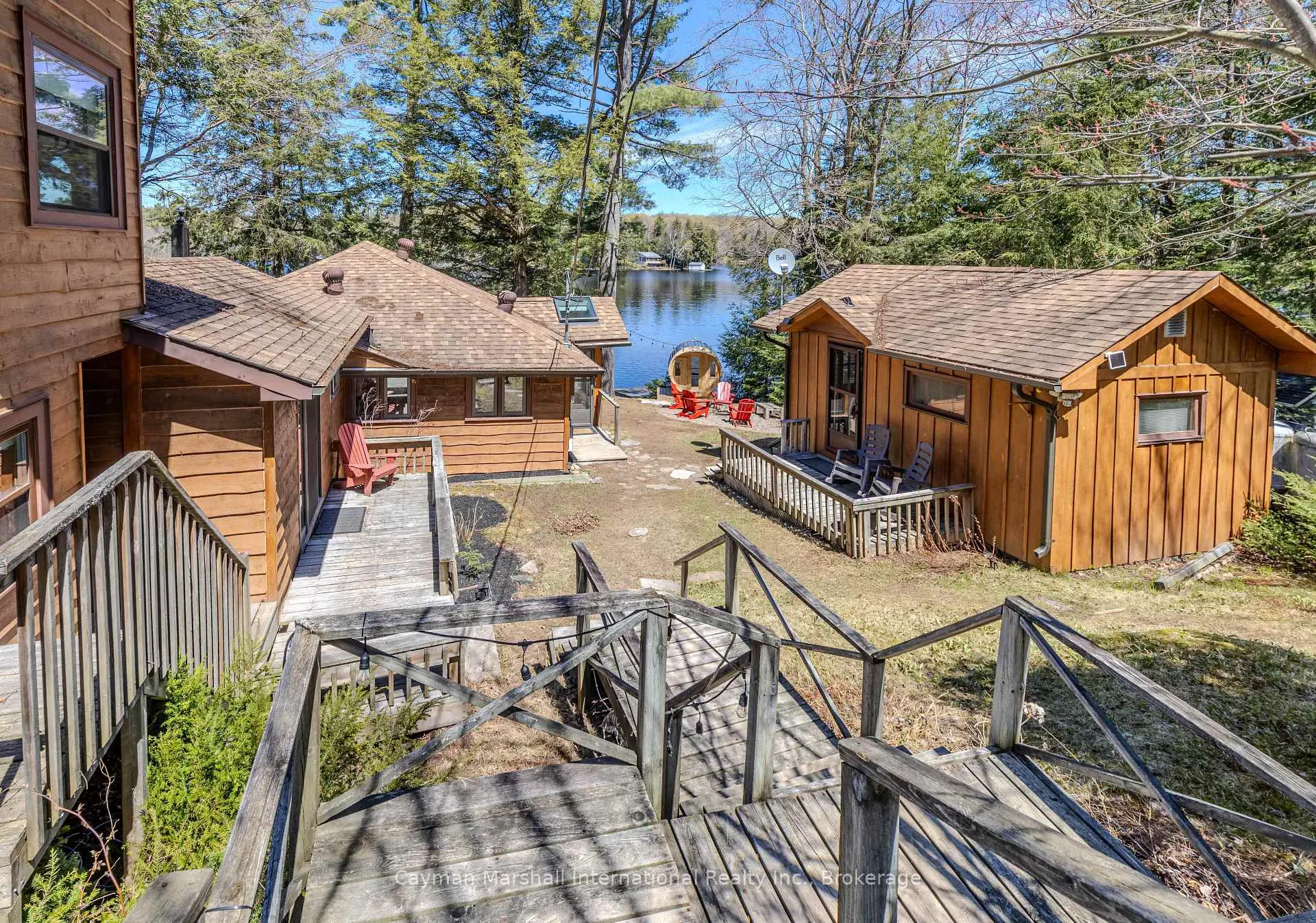 Photo 2 of 1065 Rainbow Lane, Bracebridge, Draper — HOMEH