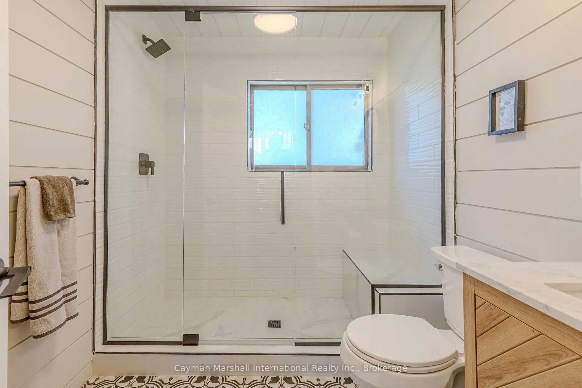Photo 32 of 1065 Rainbow Lane, Bracebridge, Draper — HOMEH