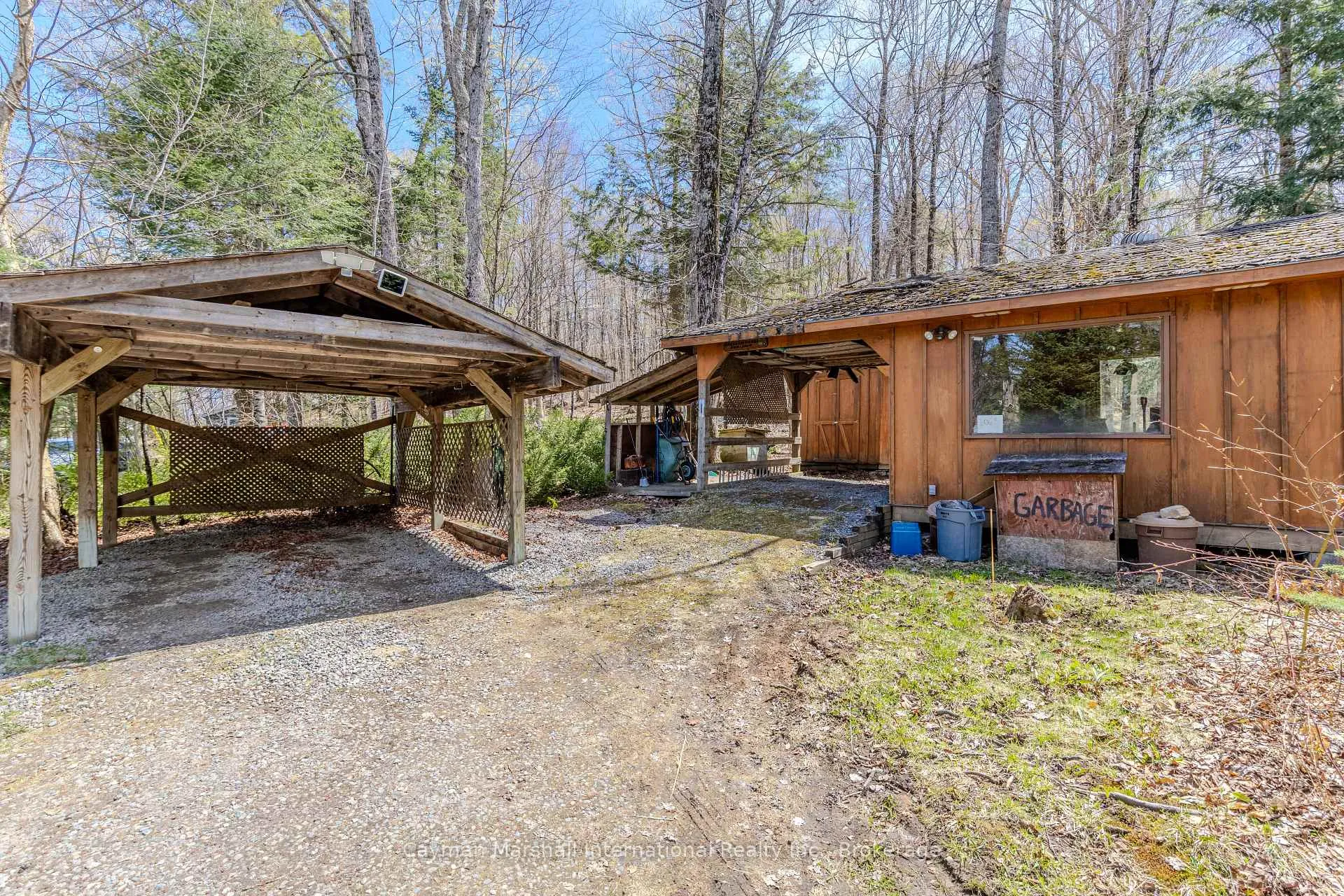 Photo 44 of 1065 Rainbow Lane, Bracebridge, Draper — HOMEH