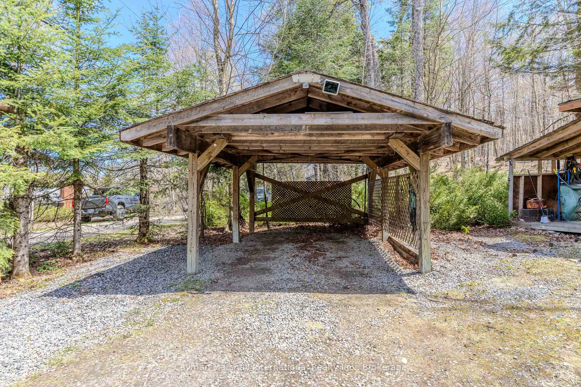 Photo 45 of 1065 Rainbow Lane, Bracebridge, Draper — HOMEH