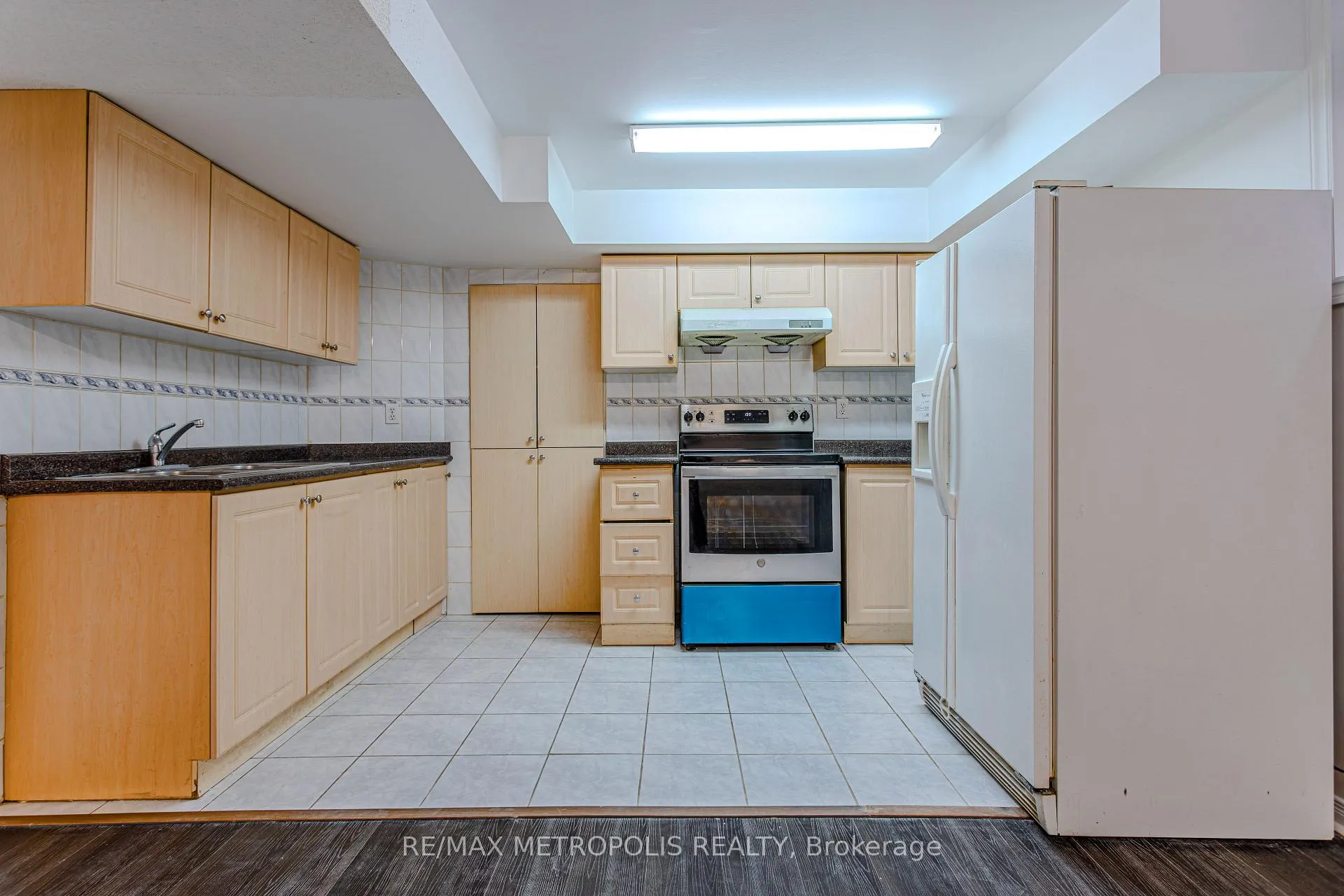 Photo 8 of Unit BSMT, 30 Summerlea Street, Markham, Middlefield — HOMEH