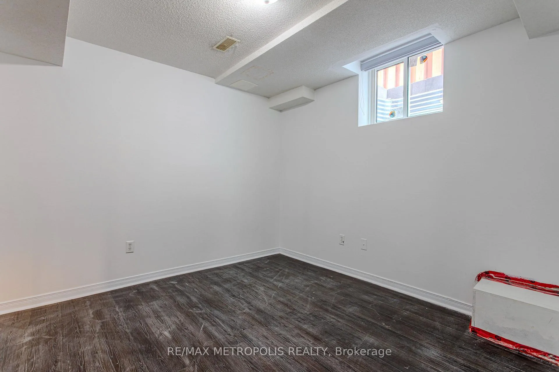 Photo 15 of Unit BSMT, 30 Summerlea Street, Markham, Middlefield — HOMEH