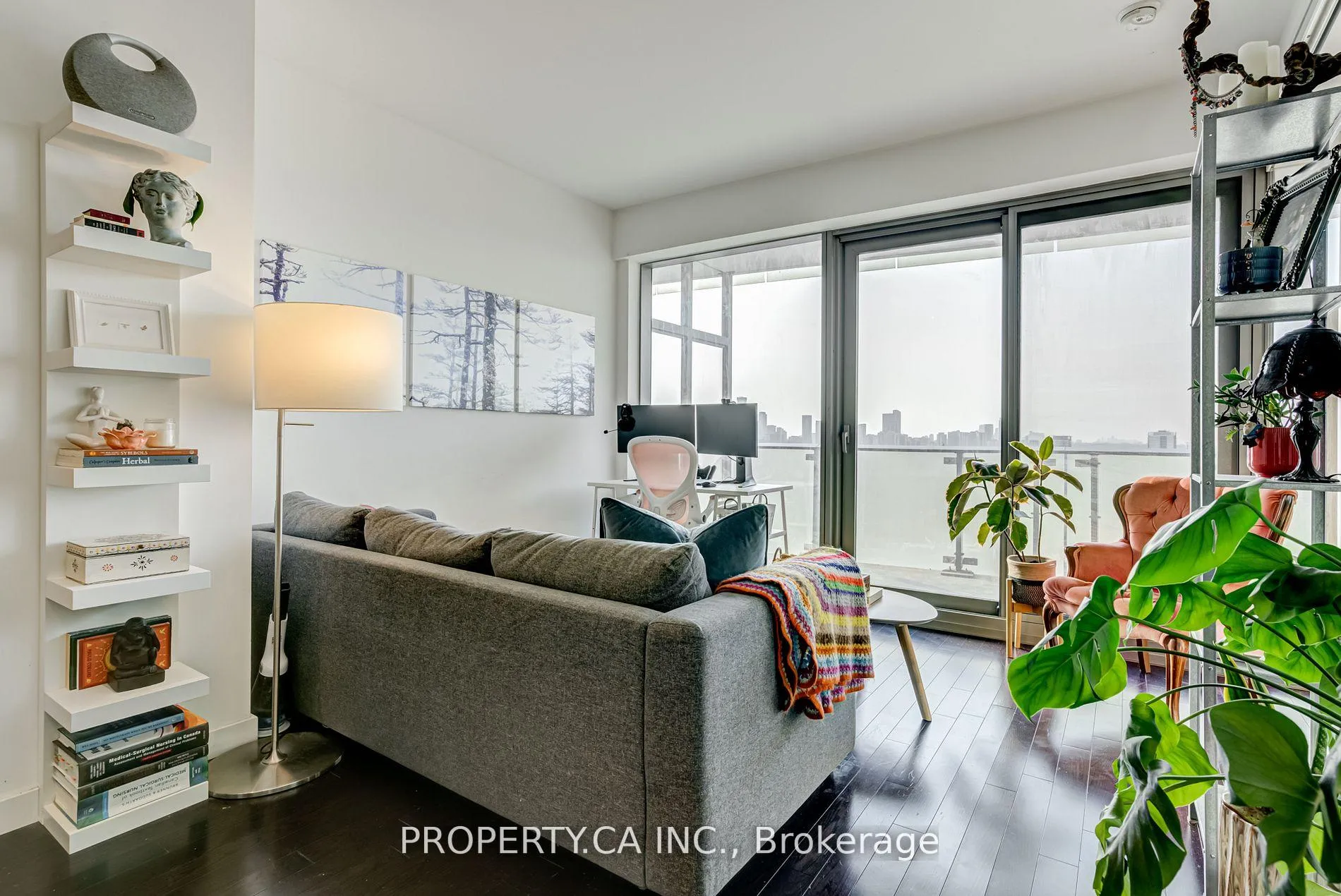 Photo 5 of Unit 2703, 390 Cherry Street, Toronto, Waterfront Communities — HOMEH
