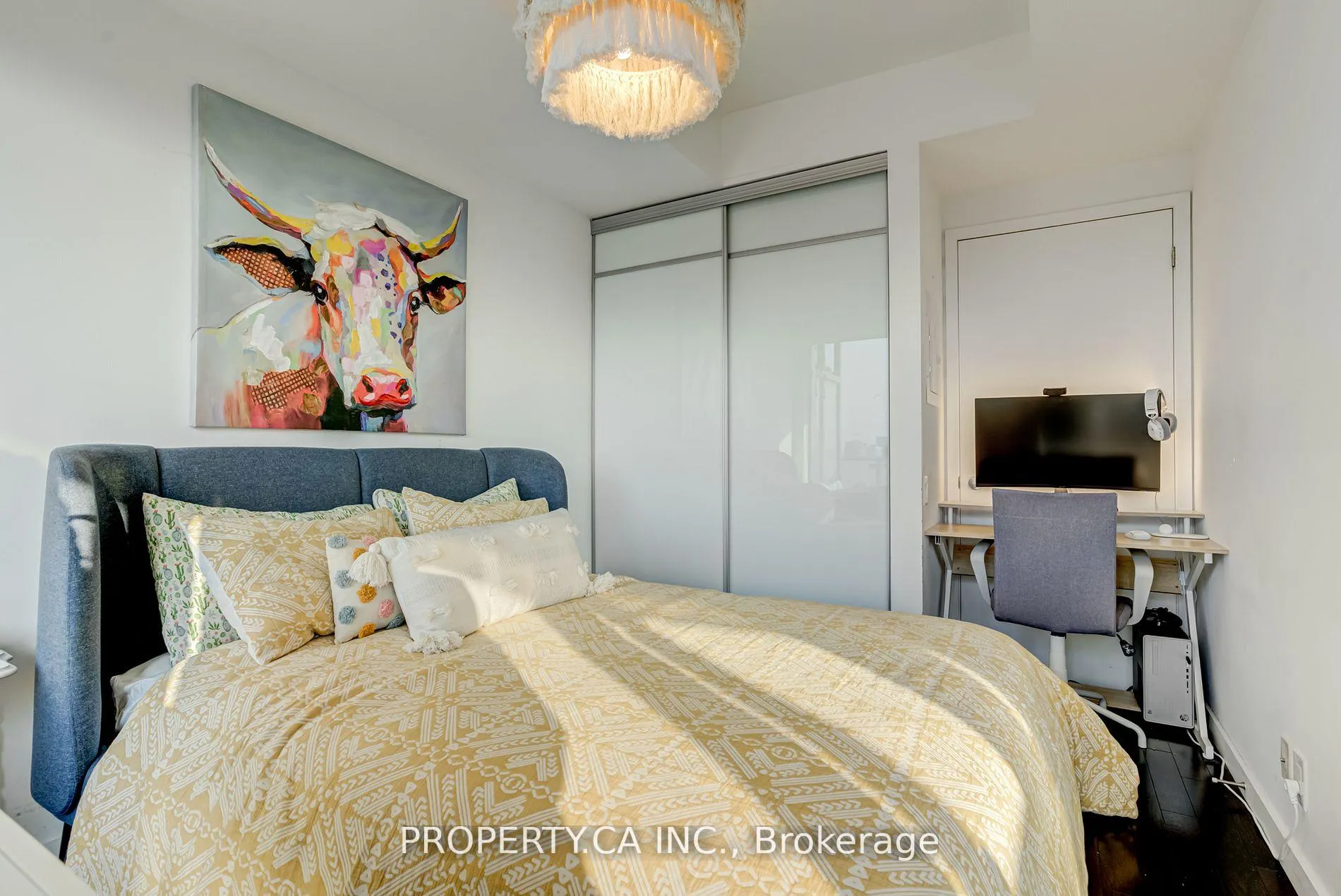 Photo 9 of Unit 2703, 390 Cherry Street, Toronto, Waterfront Communities — HOMEH