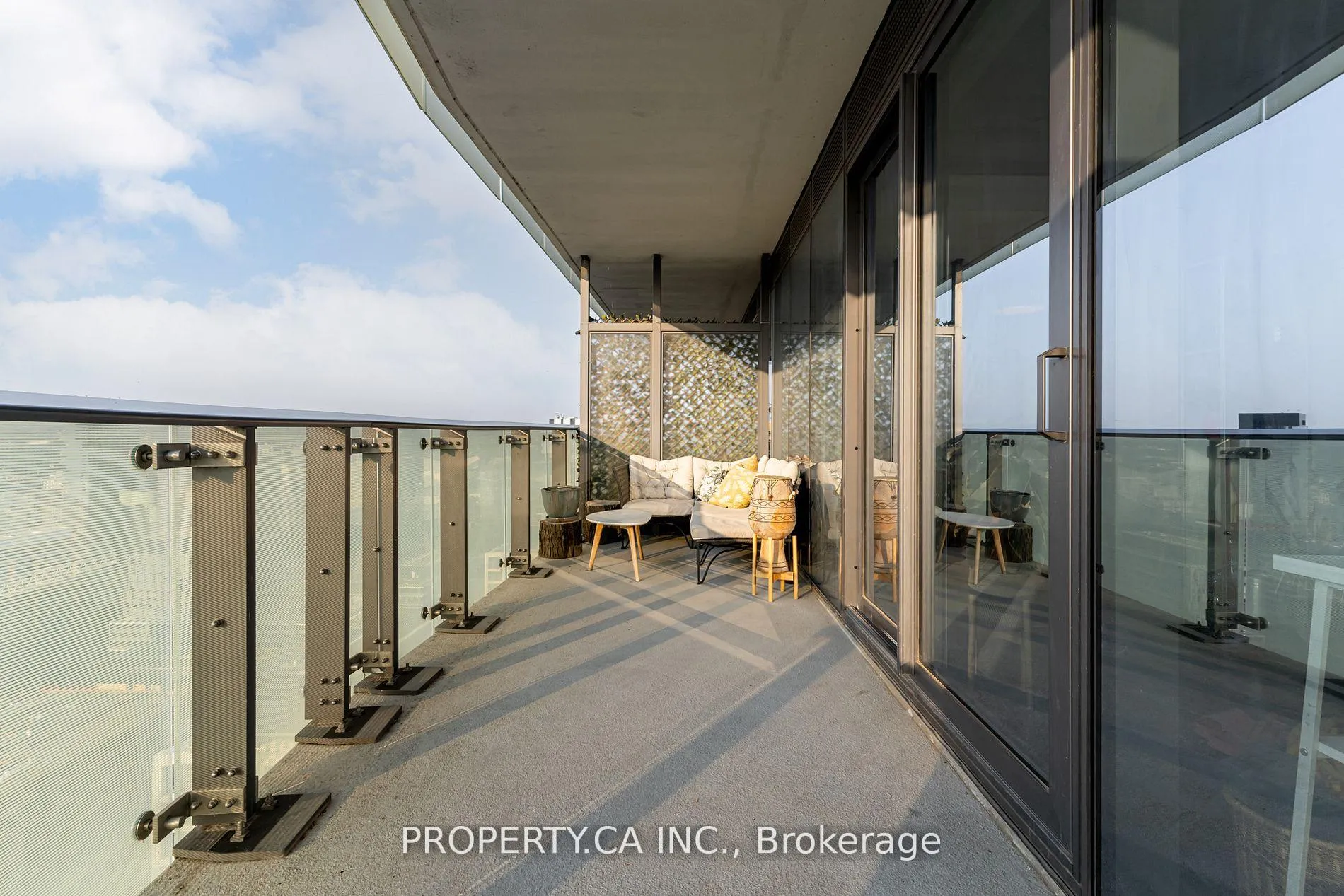 Photo 13 of Unit 2703, 390 Cherry Street, Toronto, Waterfront Communities — HOMEH