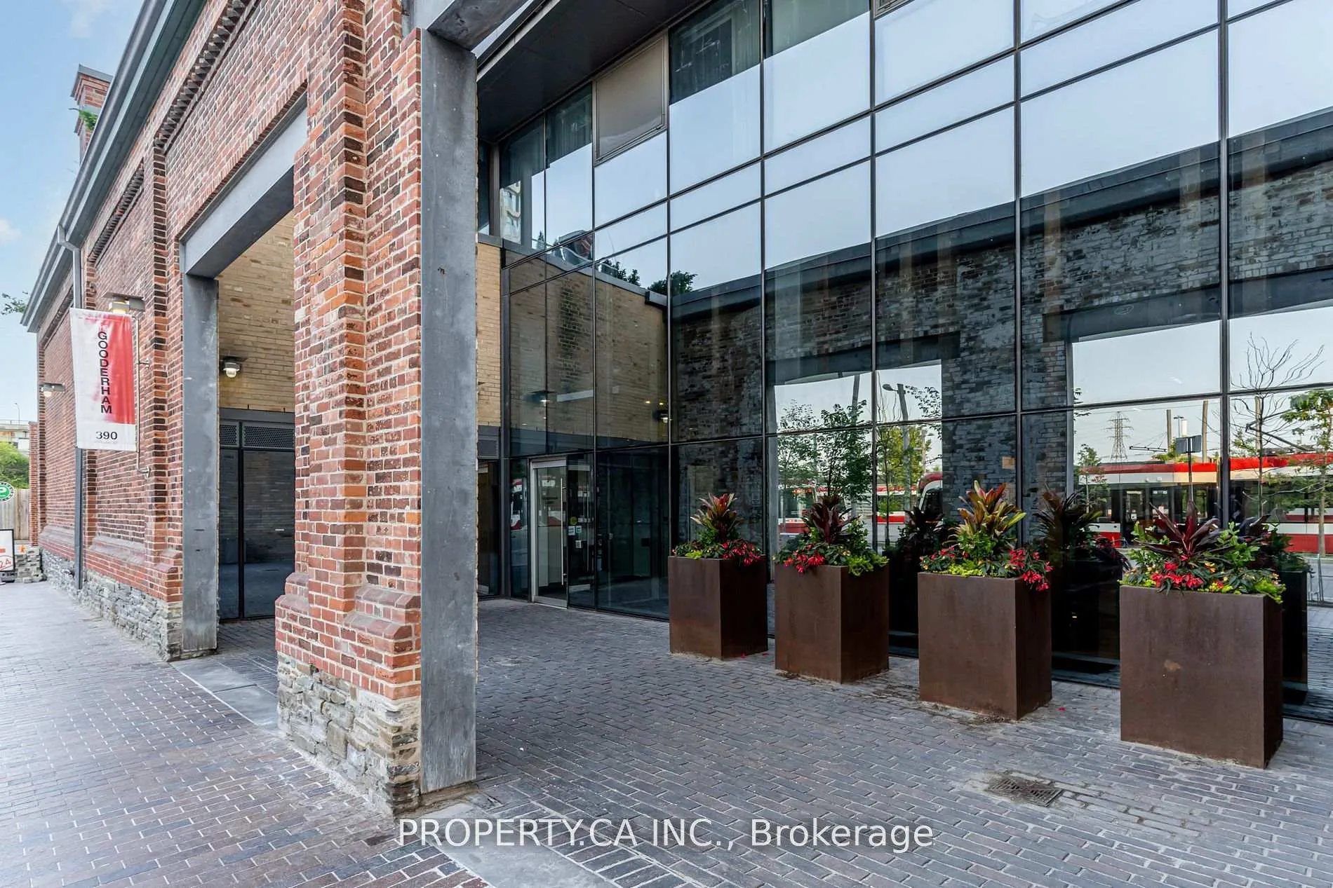 Photo 16 of Unit 2703, 390 Cherry Street, Toronto, Waterfront Communities — HOMEH