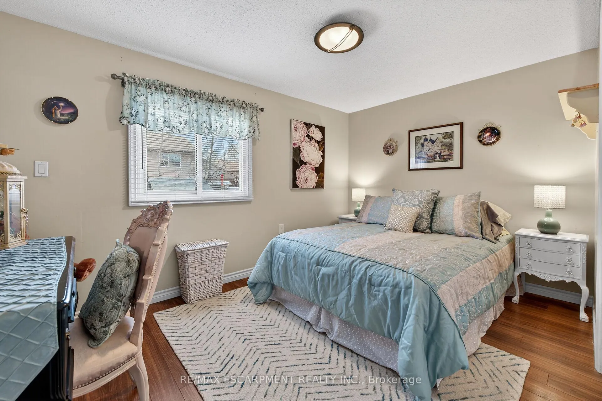 Photo 20 of 23 Juliebeth Drive, Hamilton, Falkirk — HOMEH