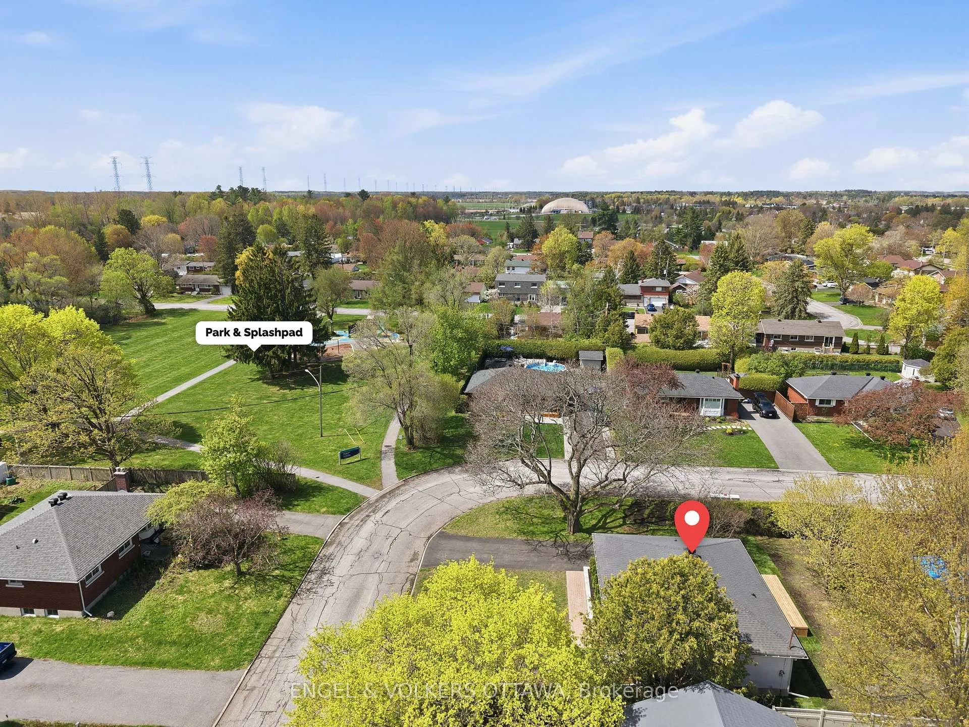 Photo 36 of 24 Roundhay Drive, Ottawa, Manordale — HOMEH