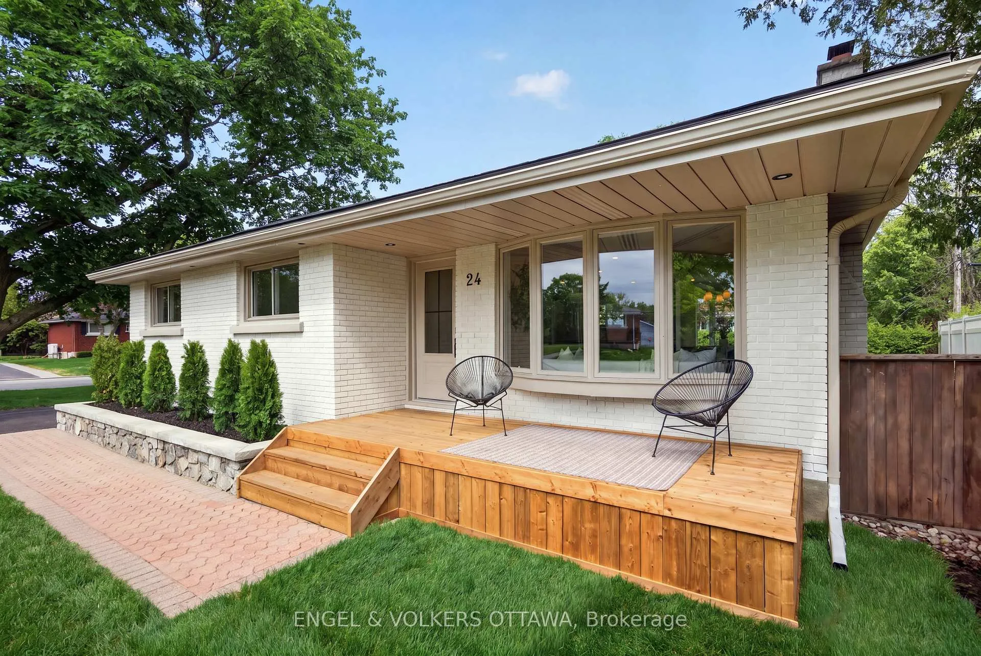 Photo 40 of 24 Roundhay Drive, Ottawa, Manordale — HOMEH