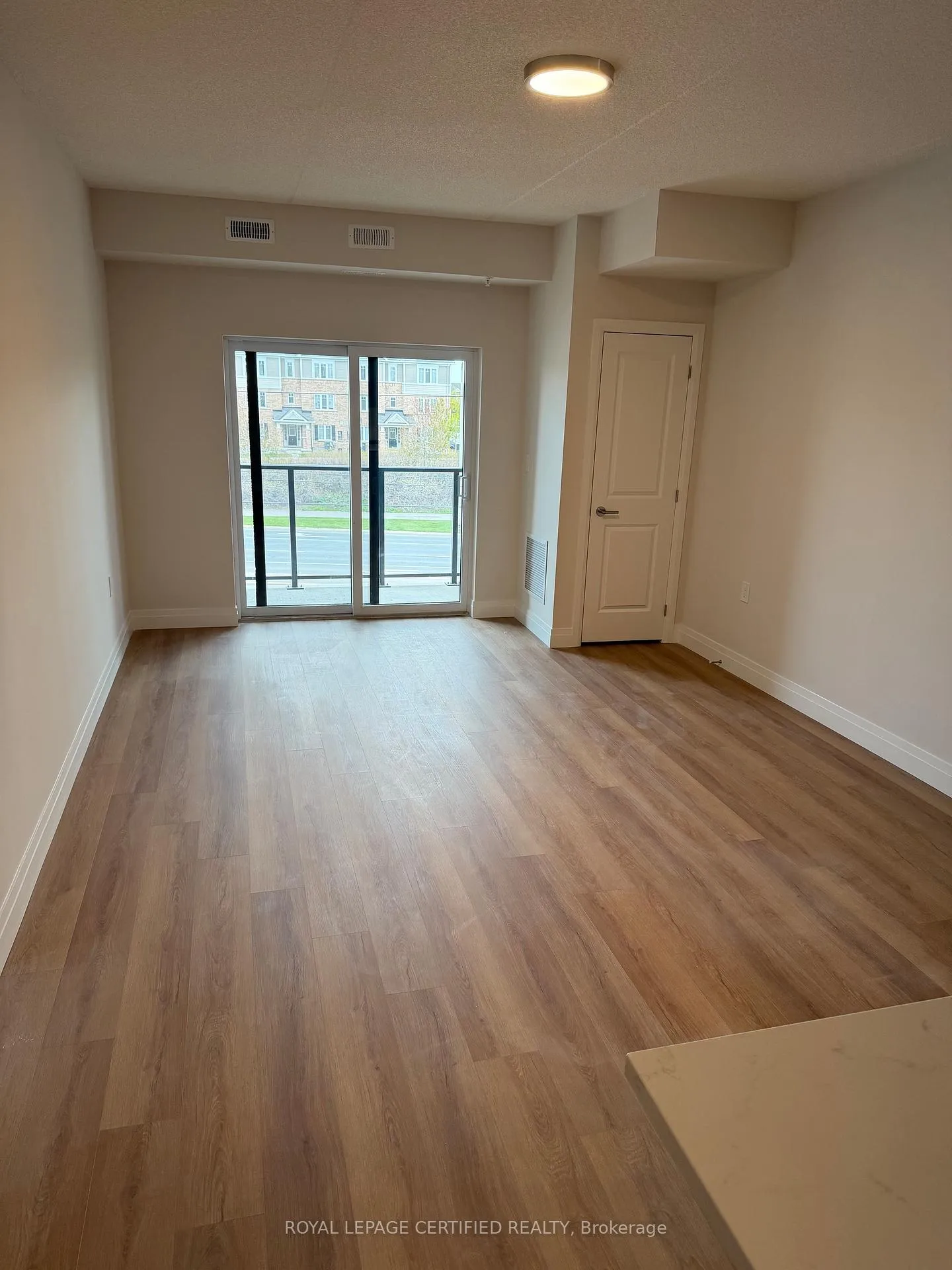 Photo 5 of Unit 316, 6415 Reginal Road 25, Milton, Coates — HOMEH