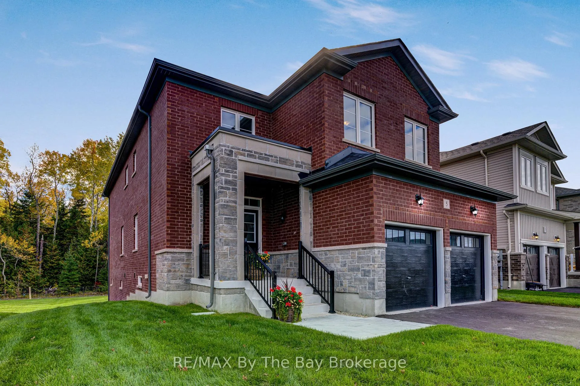 Photo 1 of 5 Misty Ridge Road, Wasaga Beach — HOMEH
