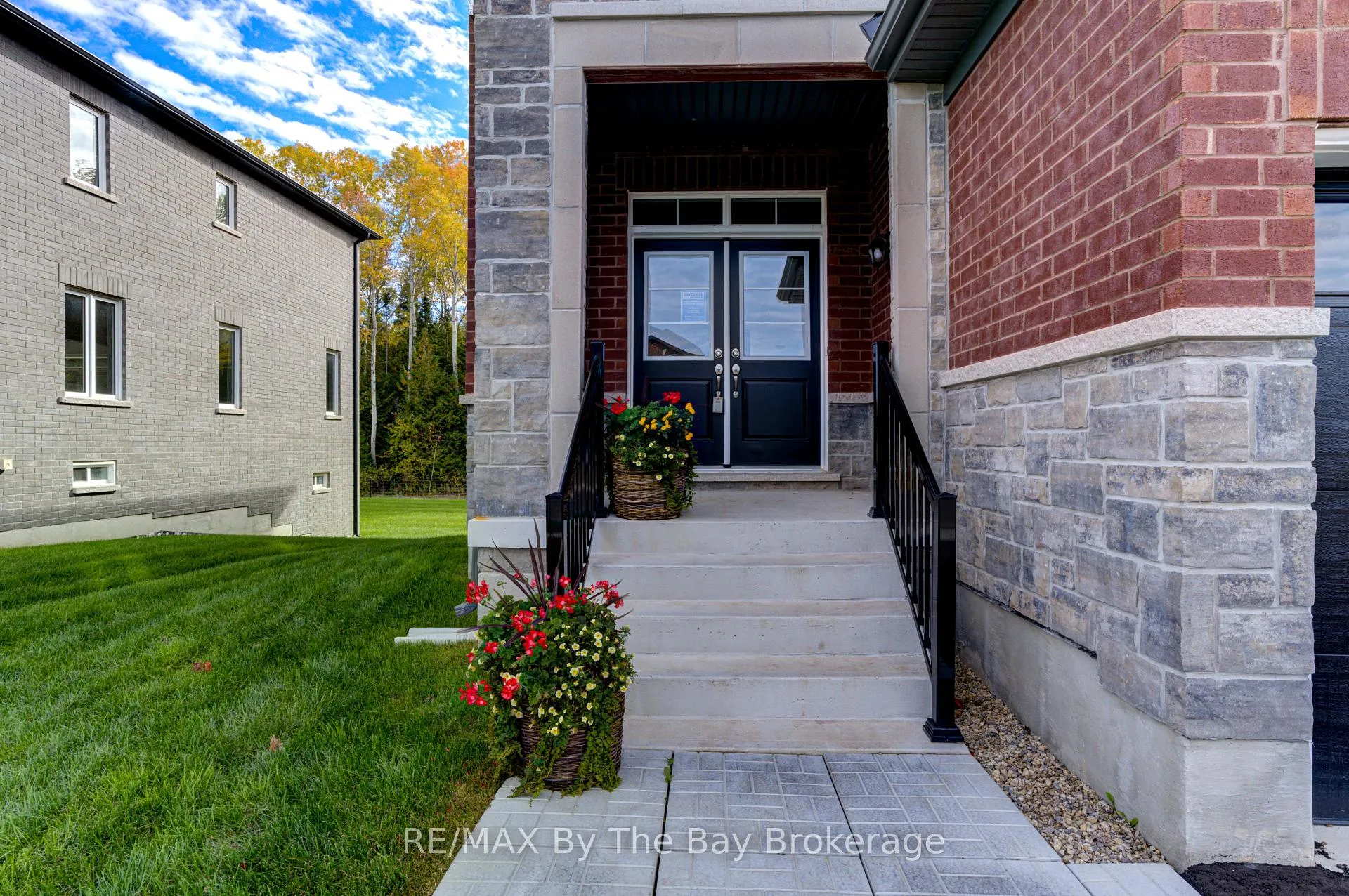 Photo 5 of 5 Misty Ridge Road, Wasaga Beach — HOMEH