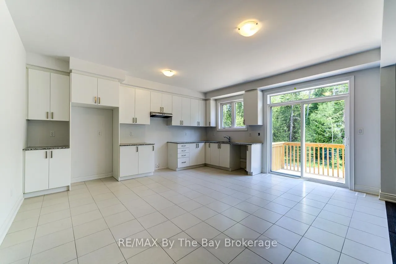 Photo 11 of 5 Misty Ridge Road, Wasaga Beach — HOMEH
