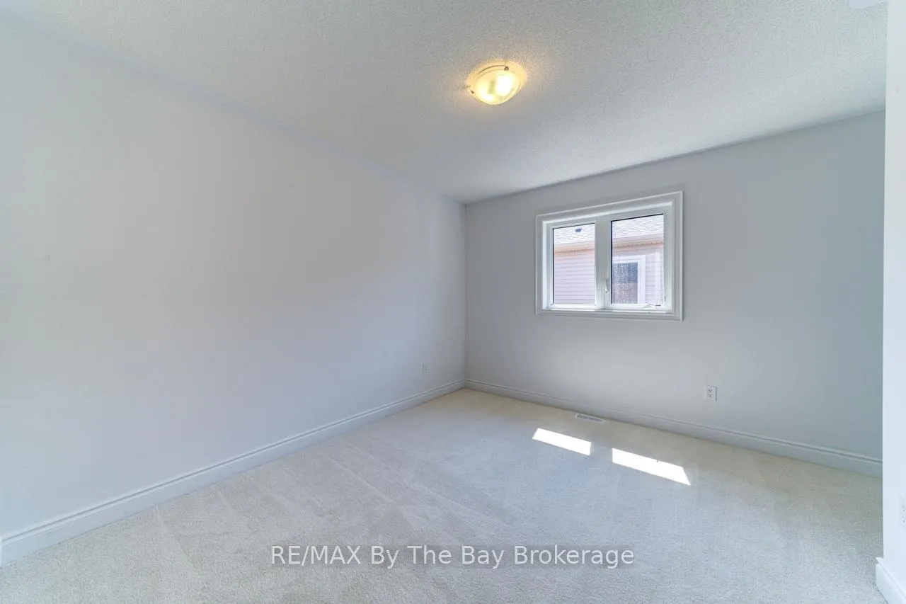 Photo 19 of 5 Misty Ridge Road, Wasaga Beach — HOMEH