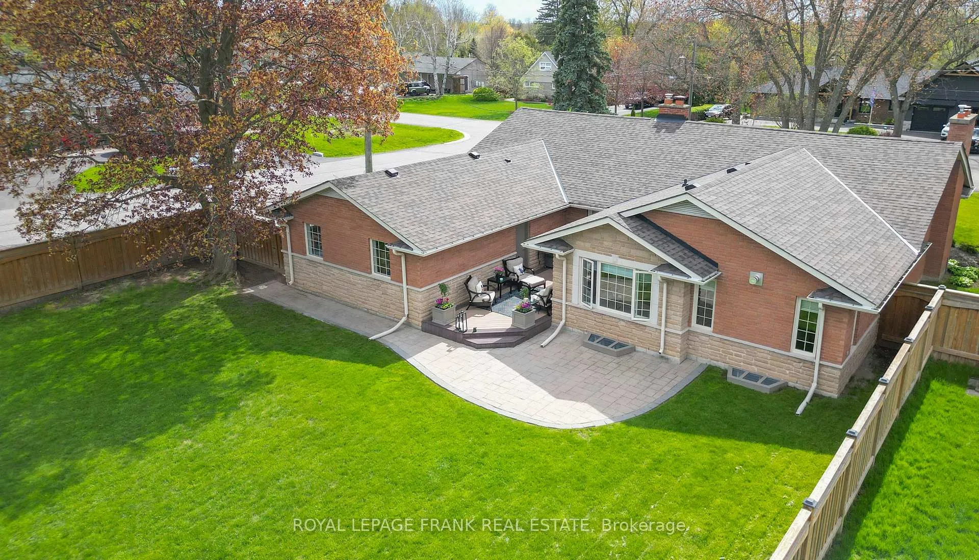 Photo 40 of 401 Fairview Drive, Whitby, Lynde Creek — HOMEH