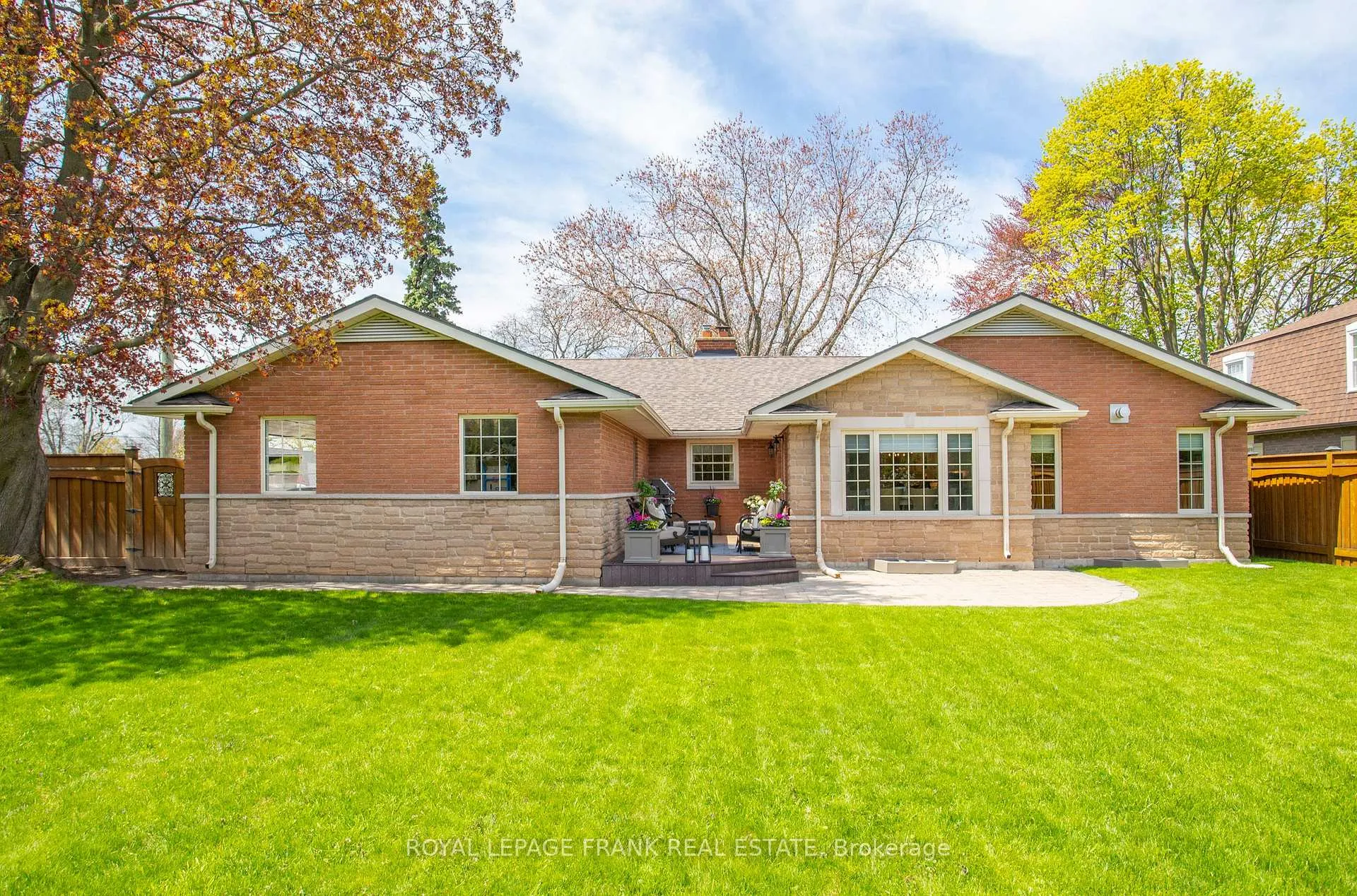 Photo 47 of 401 Fairview Drive, Whitby, Lynde Creek — HOMEH