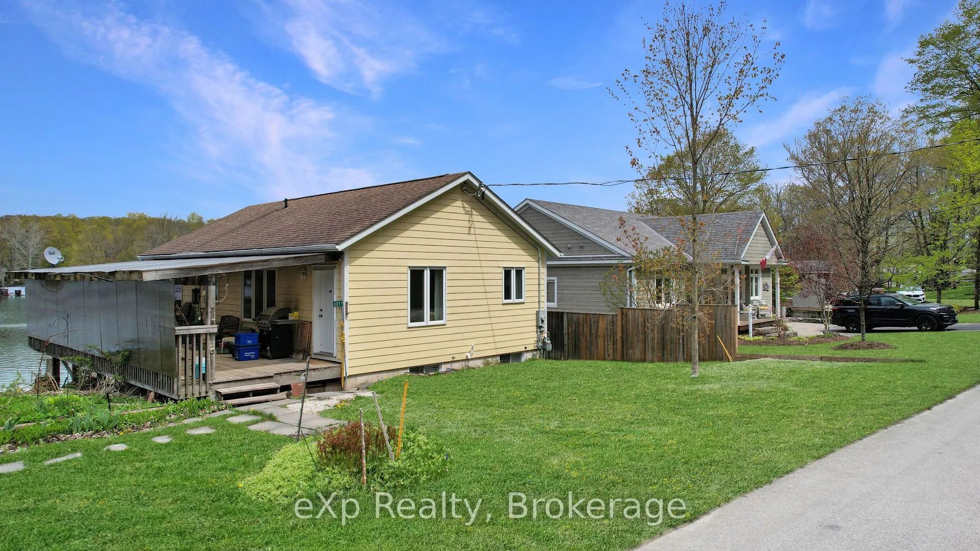 Front of 491 Lake Rosalind Rd 4