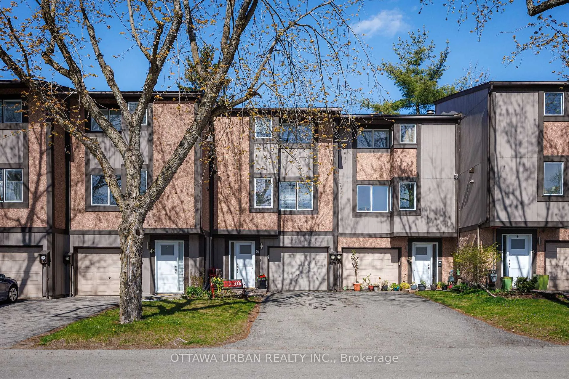 Photo 1 of 46 Reaney Court, Ottawa, Kanata - Beaverbrook — HOMEH