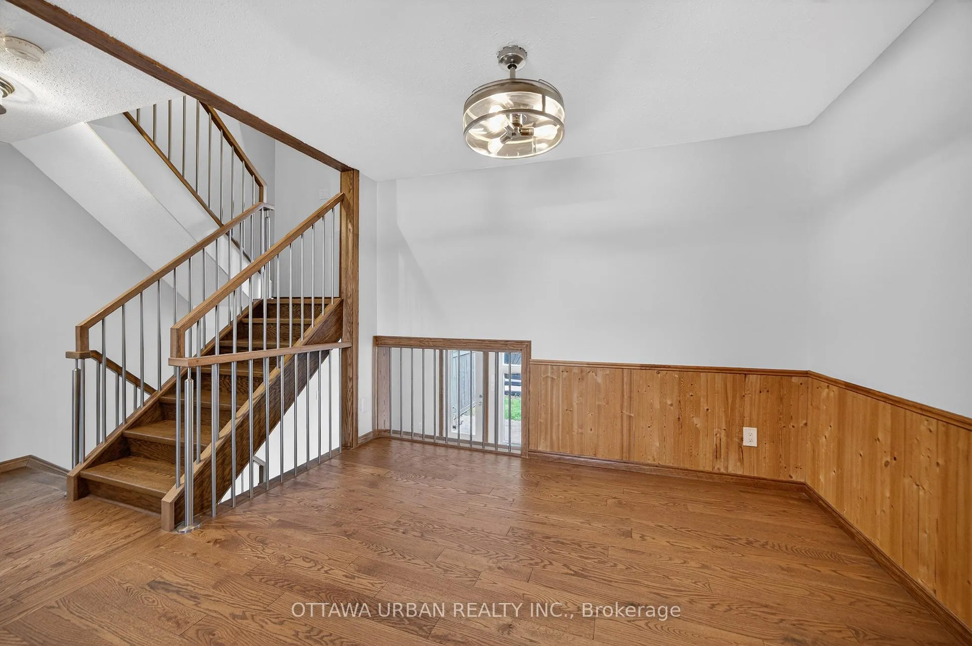 Photo 20 of 46 Reaney Court, Ottawa, Kanata - Beaverbrook — HOMEH