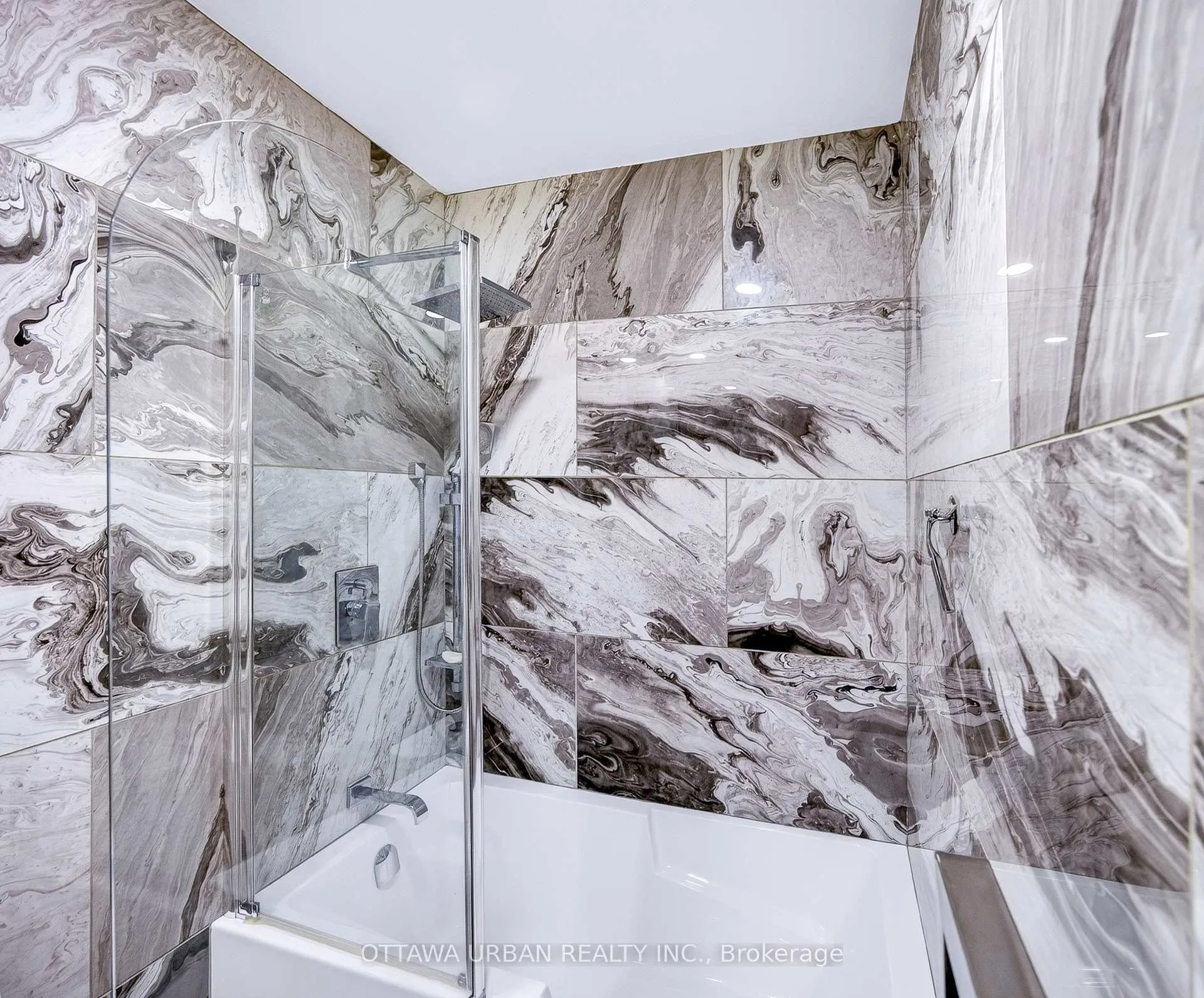 Photo 41 of 46 Reaney Court, Ottawa, Kanata - Beaverbrook — HOMEH