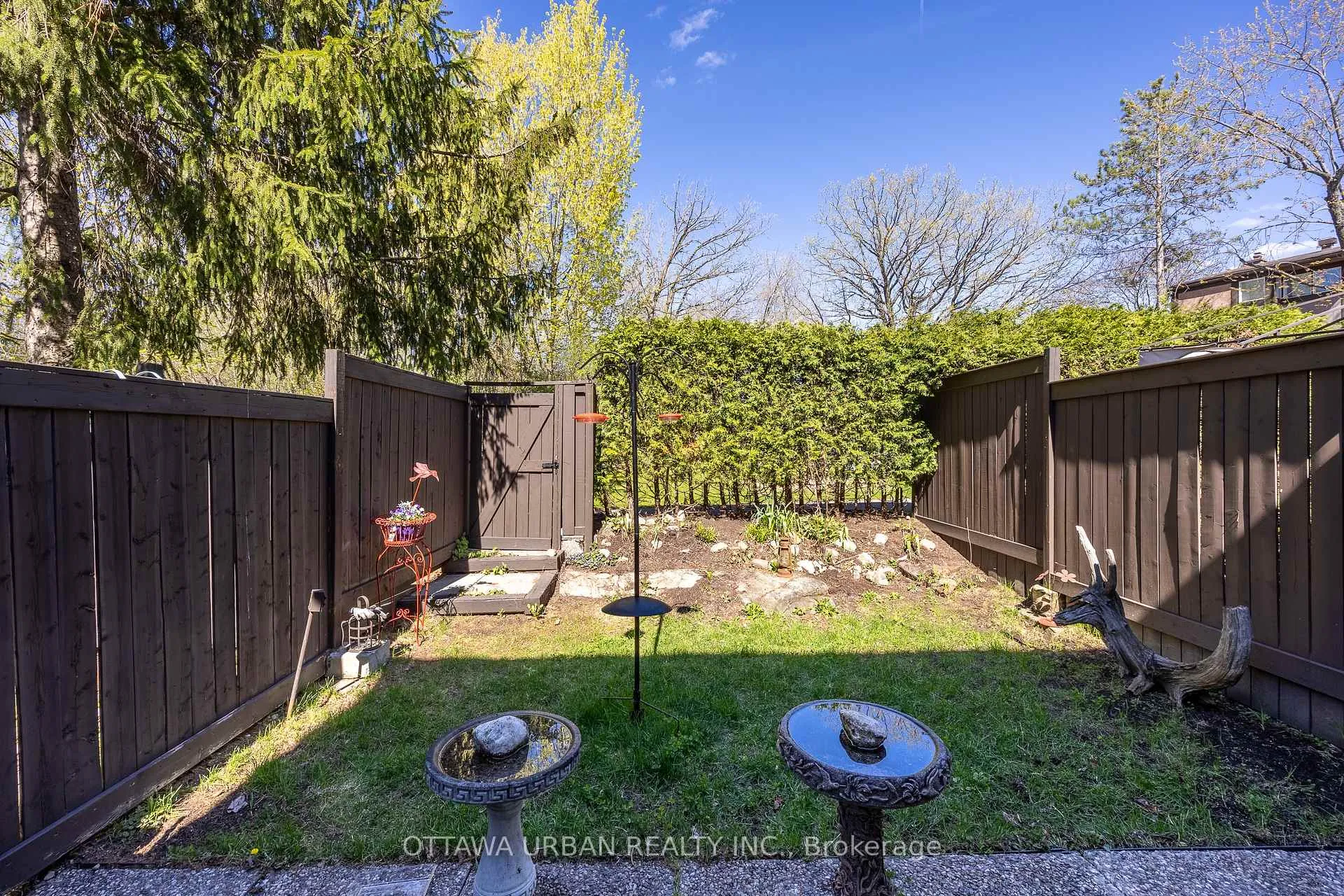 Photo 45 of 46 Reaney Court, Ottawa, Kanata - Beaverbrook — HOMEH