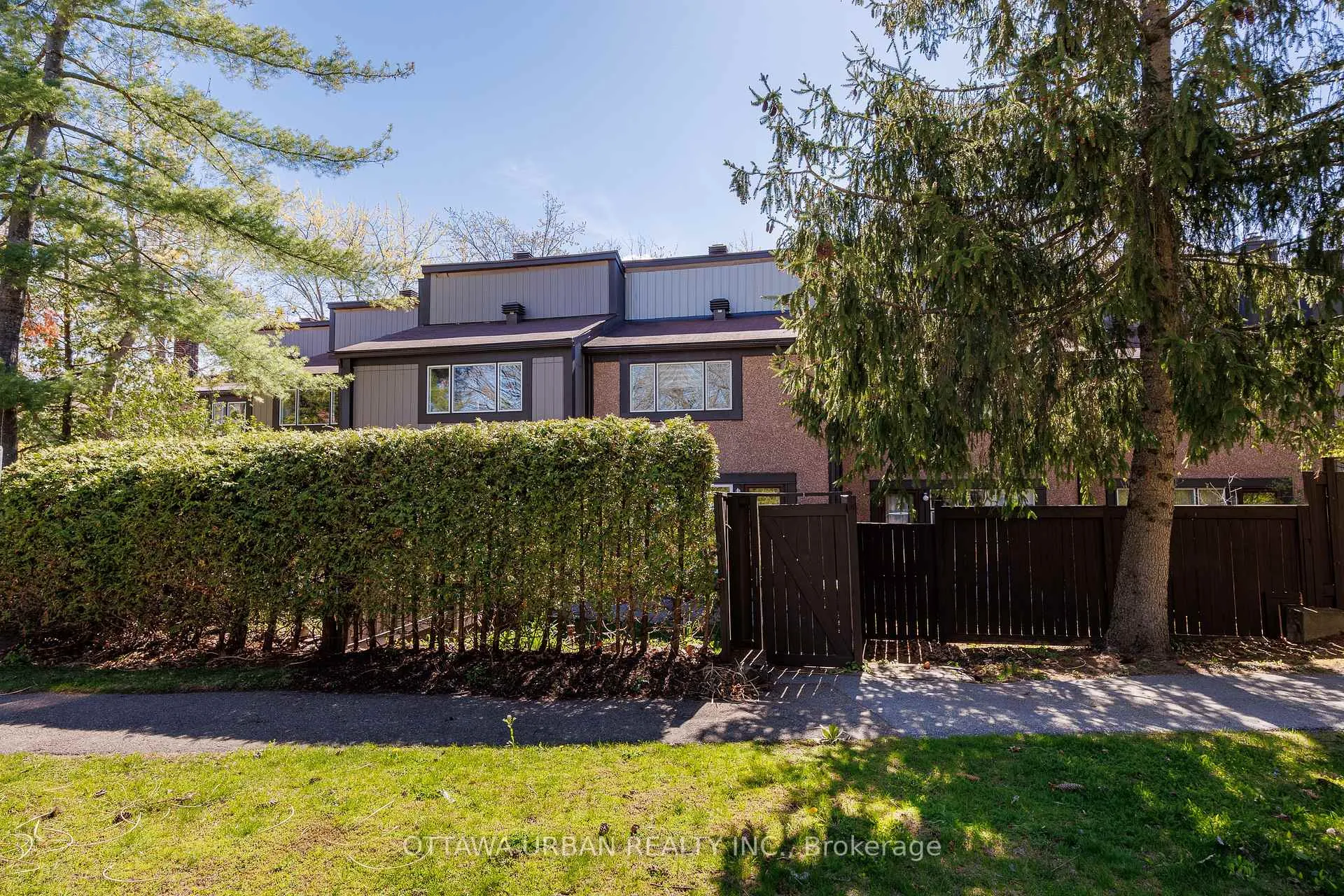 Photo 47 of 46 Reaney Court, Ottawa, Kanata - Beaverbrook — HOMEH