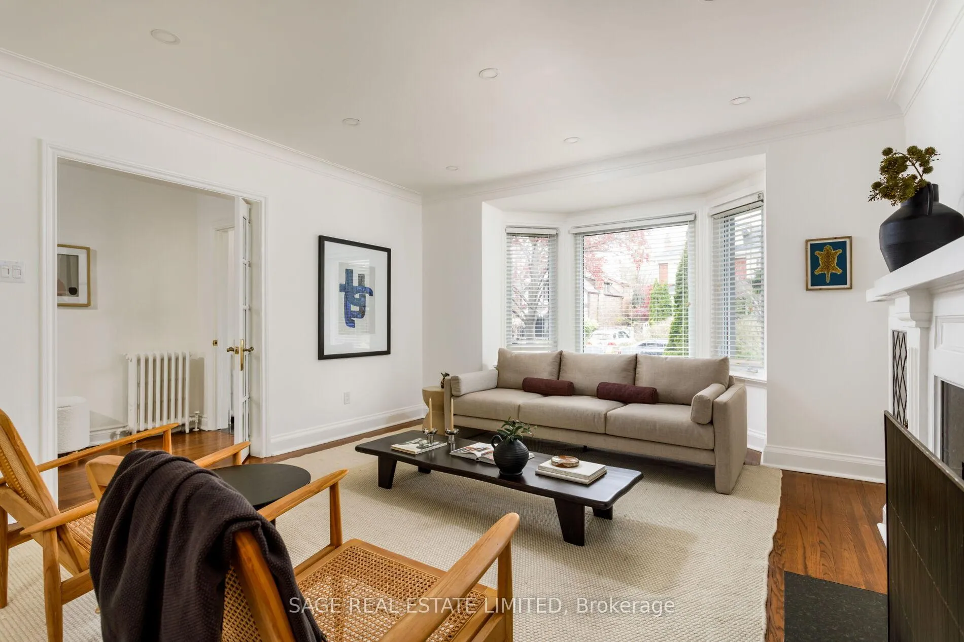 Photo 6 of 25 Cliveden Avenue, Etobicoke, Stonegate-Queensway — HOMEH