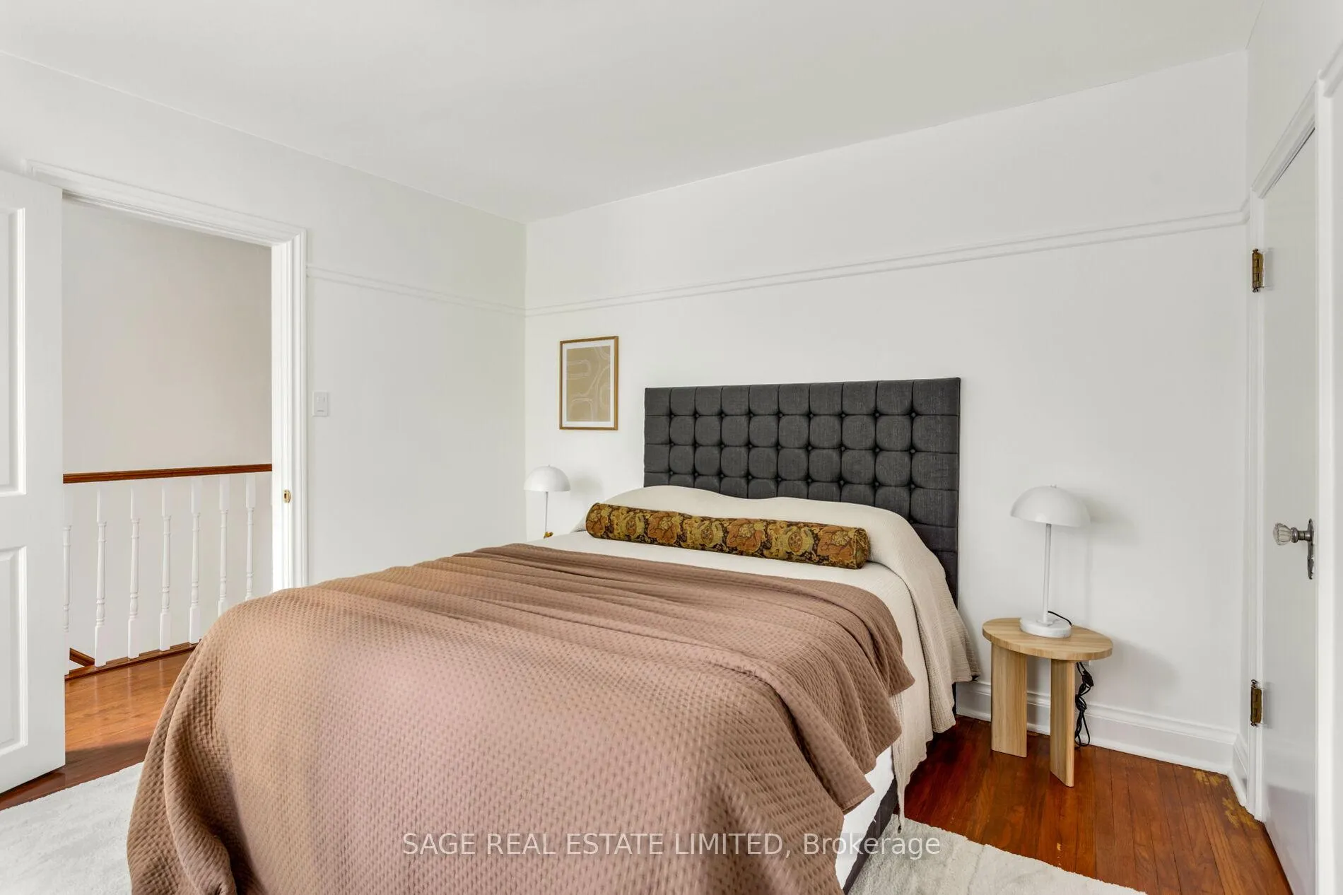 Photo 31 of 25 Cliveden Avenue, Etobicoke, Stonegate-Queensway — HOMEH