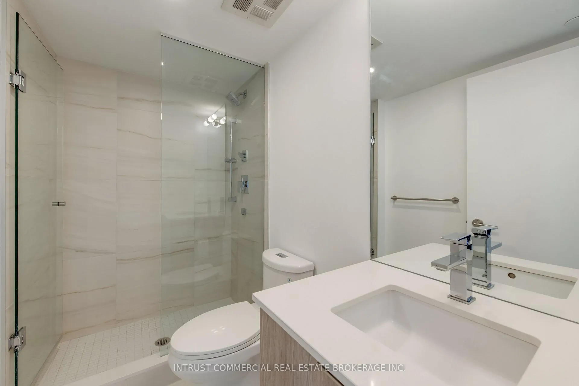 Photo 4 of Unit 1807, 47 Mutual Street, Toronto, Church-Yonge Corridor — HOMEH