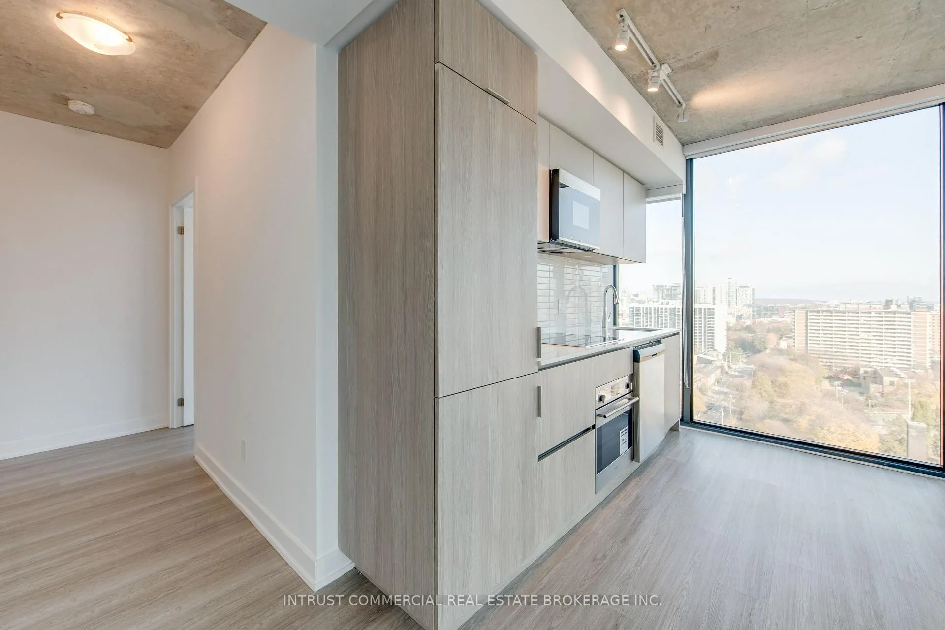 Photo 11 of Unit 1807, 47 Mutual Street, Toronto, Church-Yonge Corridor — HOMEH