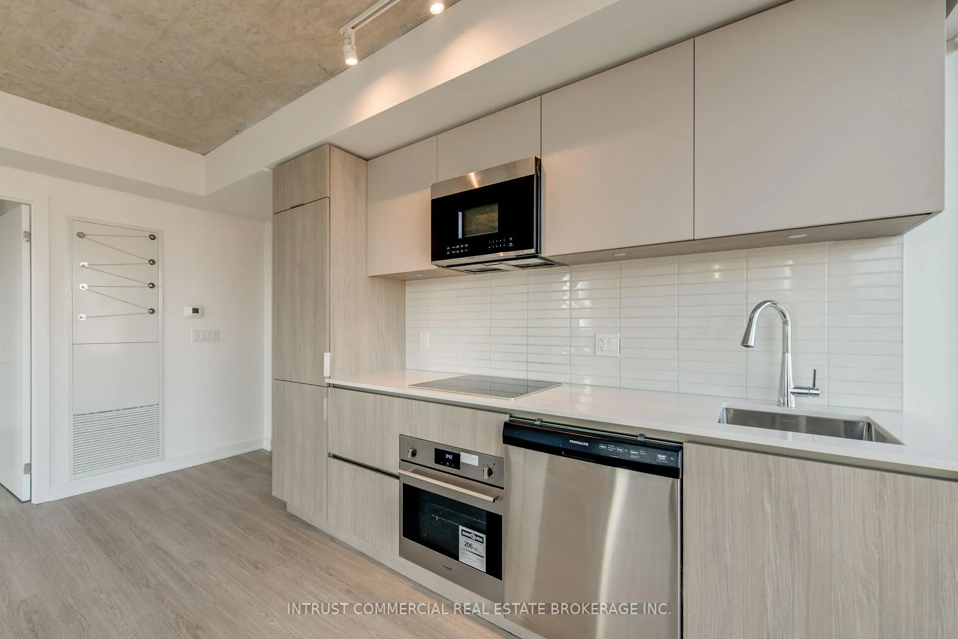 Photo 17 of Unit 1807, 47 Mutual Street, Toronto, Church-Yonge Corridor — HOMEH