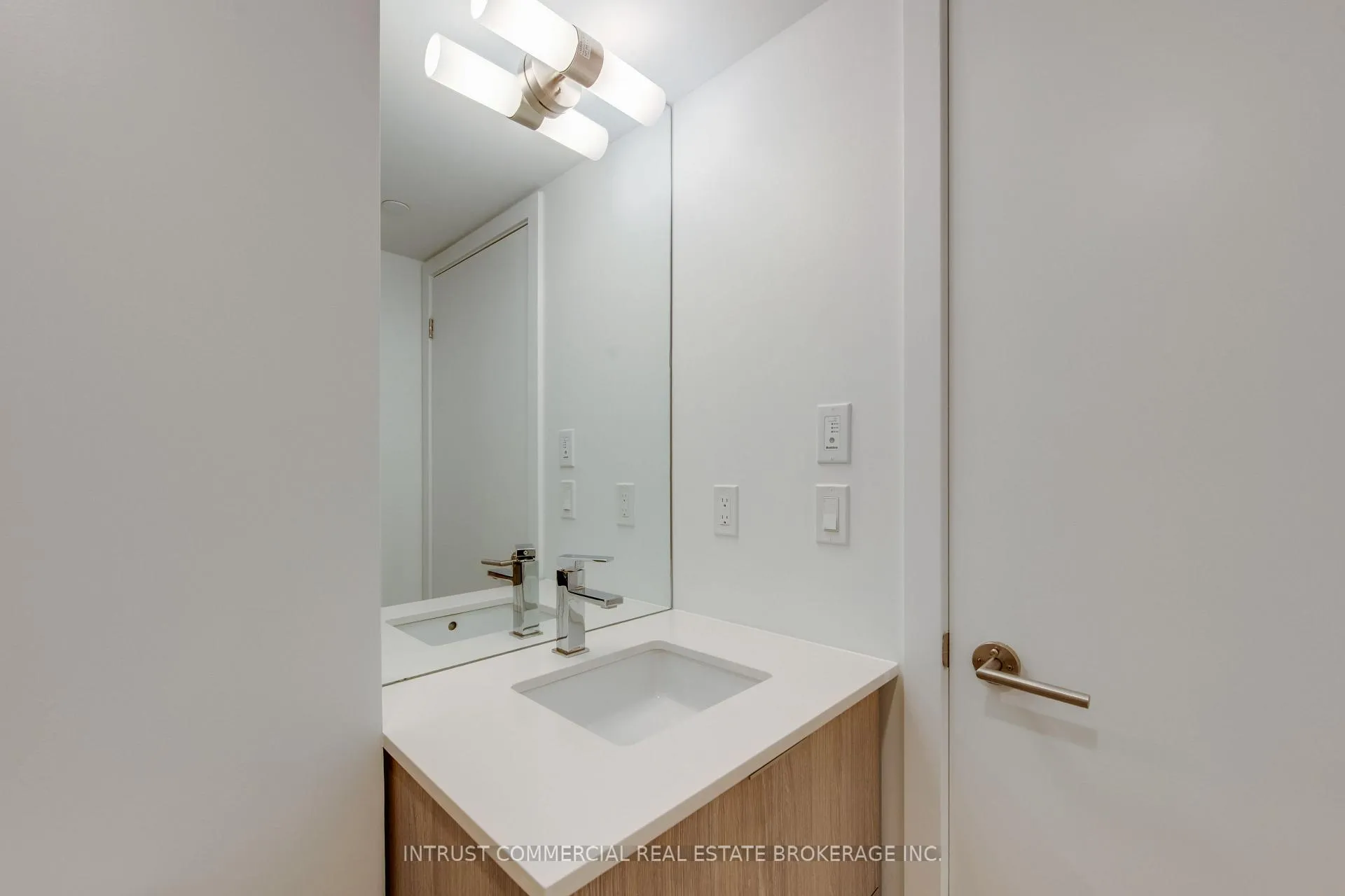 Photo 27 of Unit 1807, 47 Mutual Street, Toronto, Church-Yonge Corridor — HOMEH