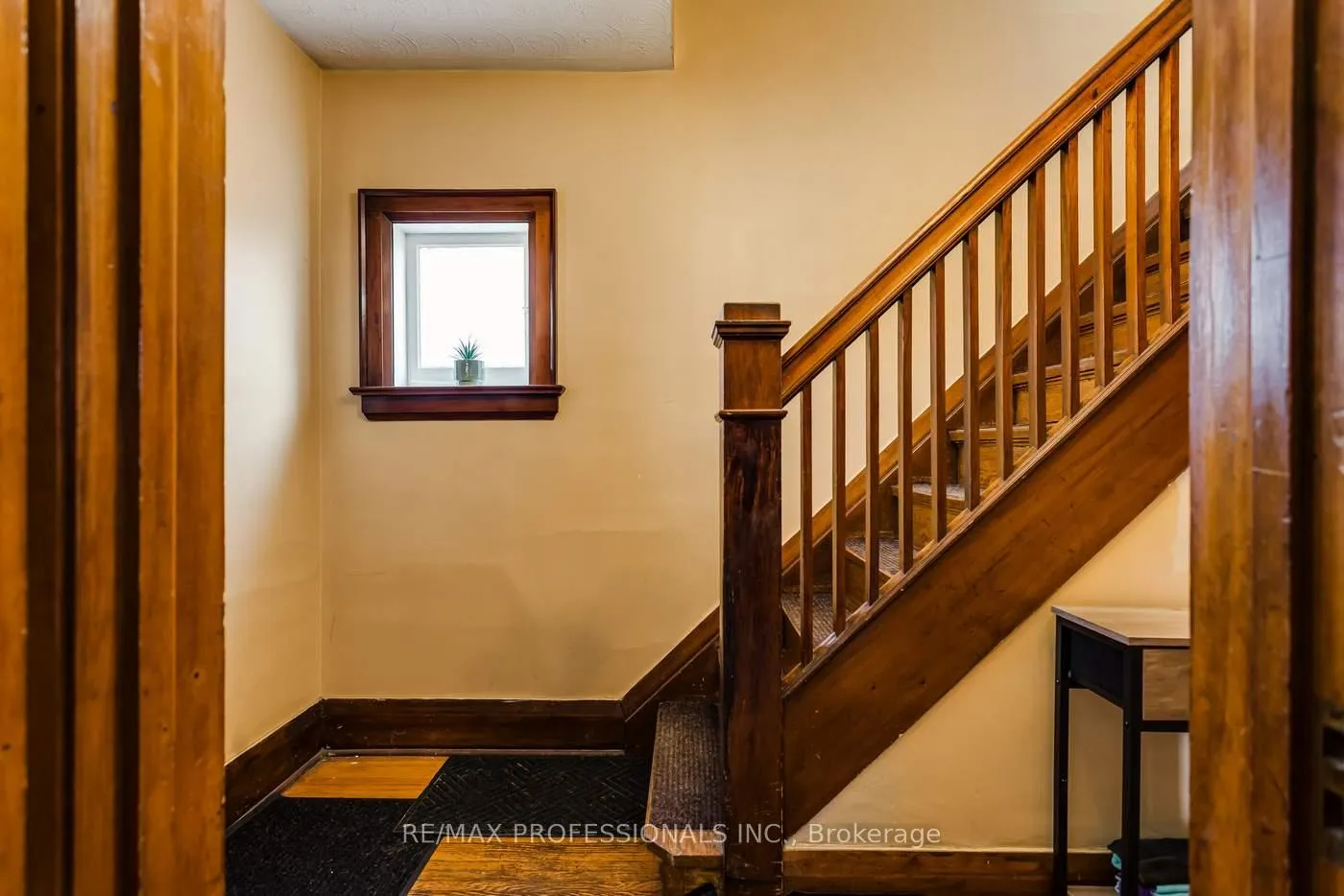 Photo 5 of 155 Aileen Avenue, Toronto, Keelesdale-Eglinton West — HOMEH