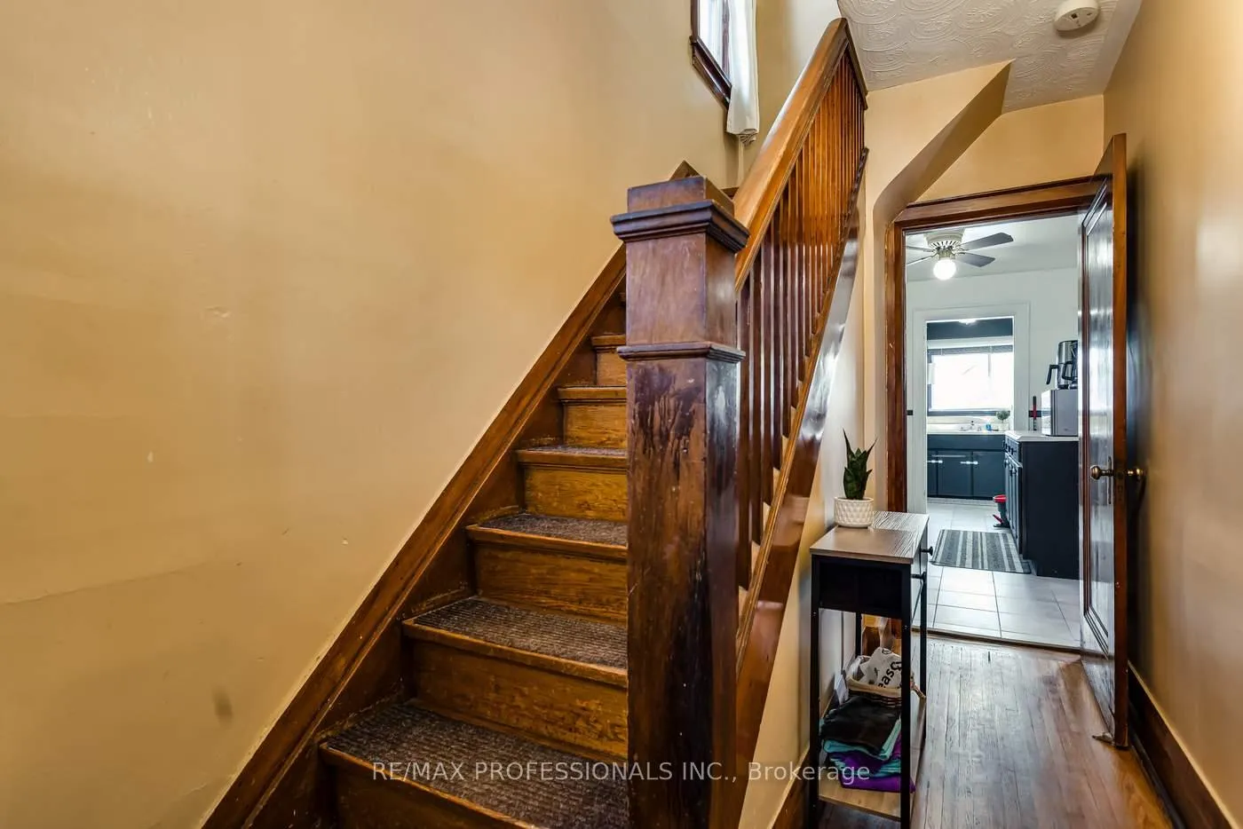 Photo 15 of 155 Aileen Avenue, Toronto, Keelesdale-Eglinton West — HOMEH